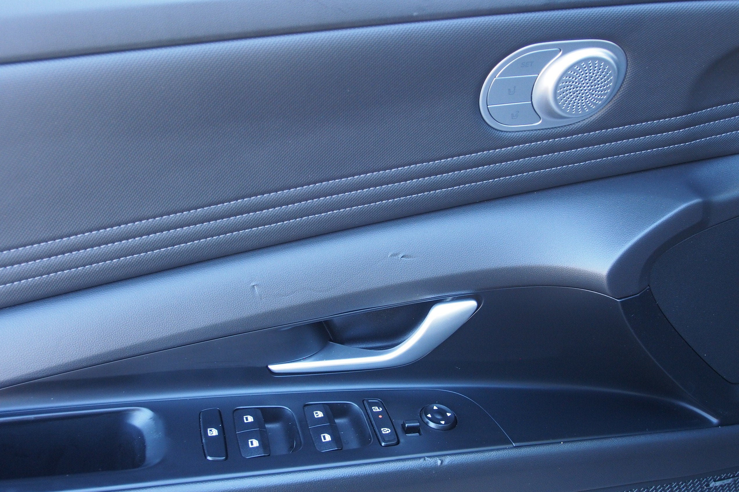 2024 Hyundai Elantra Hybrid Limited