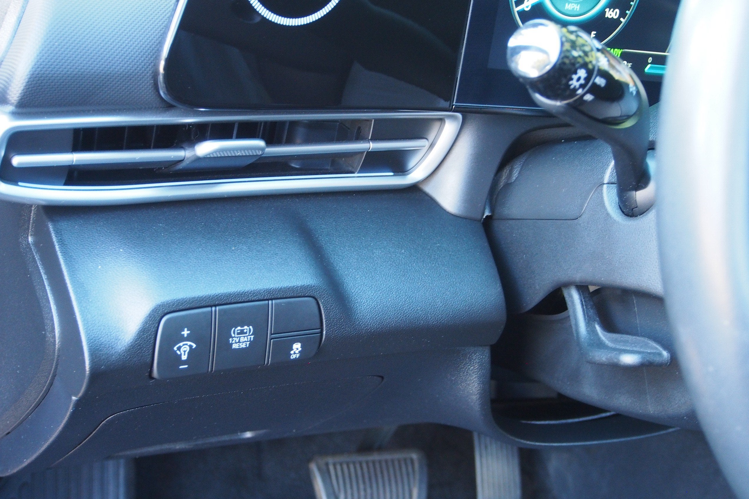 2024 Hyundai Elantra Hybrid Limited