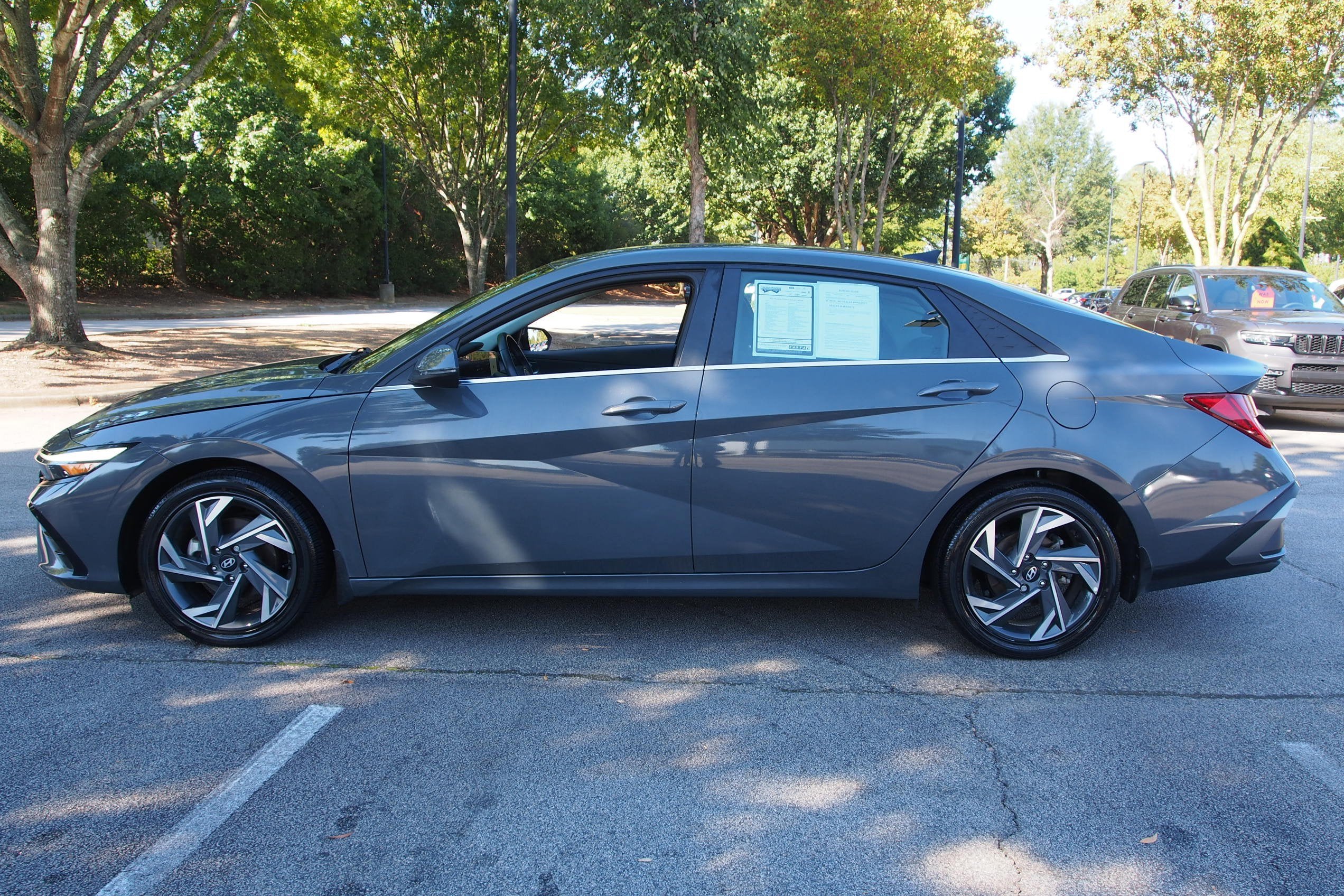 2024 Hyundai Elantra Hybrid Limited