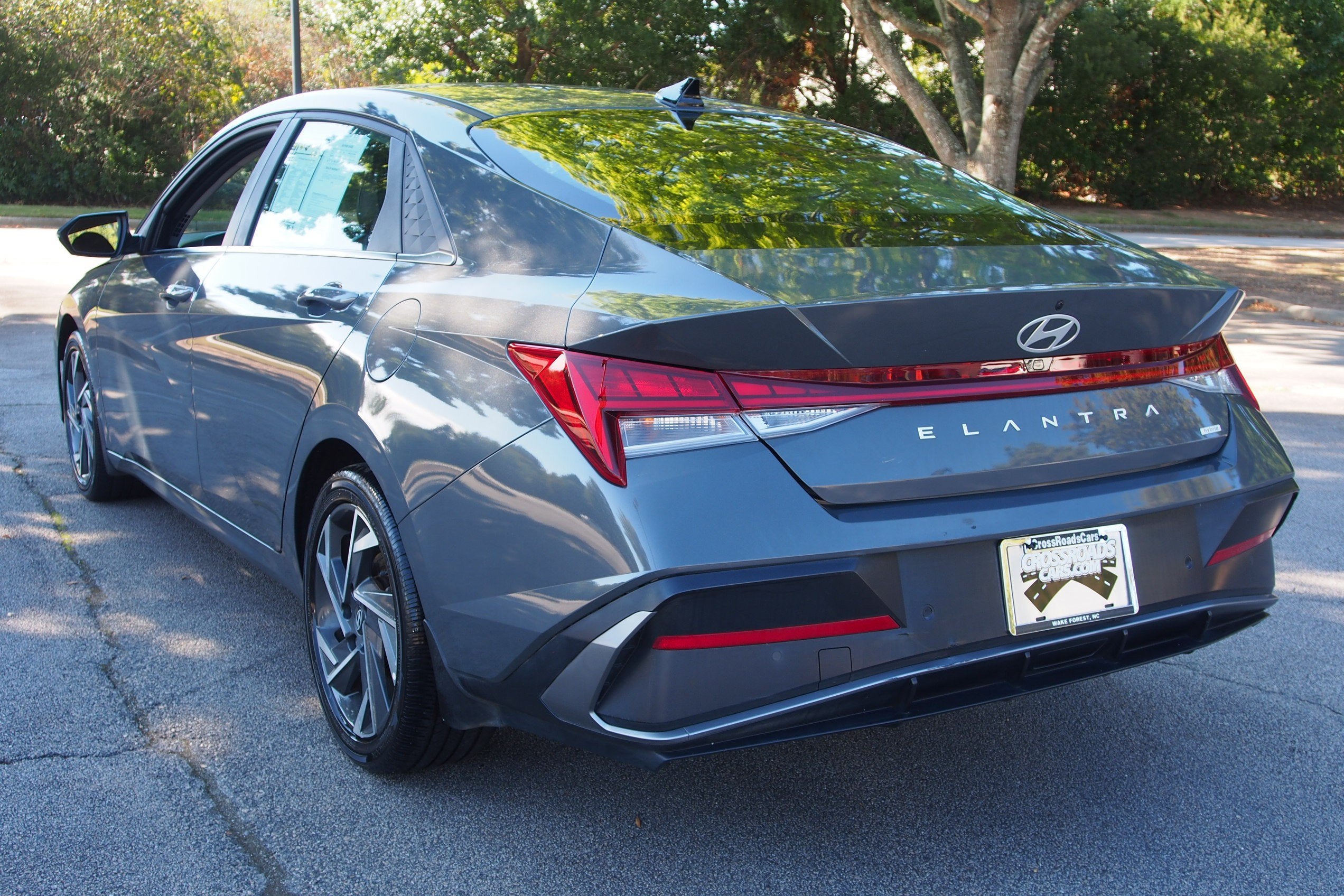 2024 Hyundai Elantra Hybrid Limited