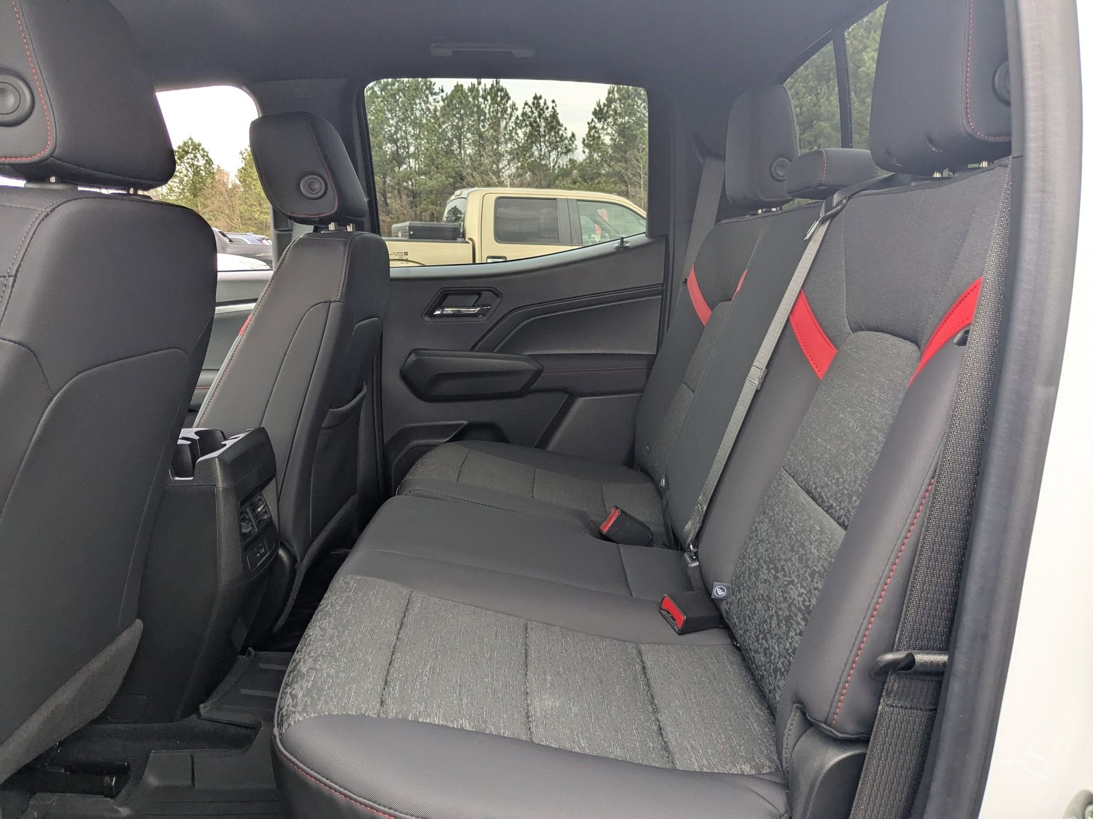 2024 Chevrolet Colorado 4WD Z71