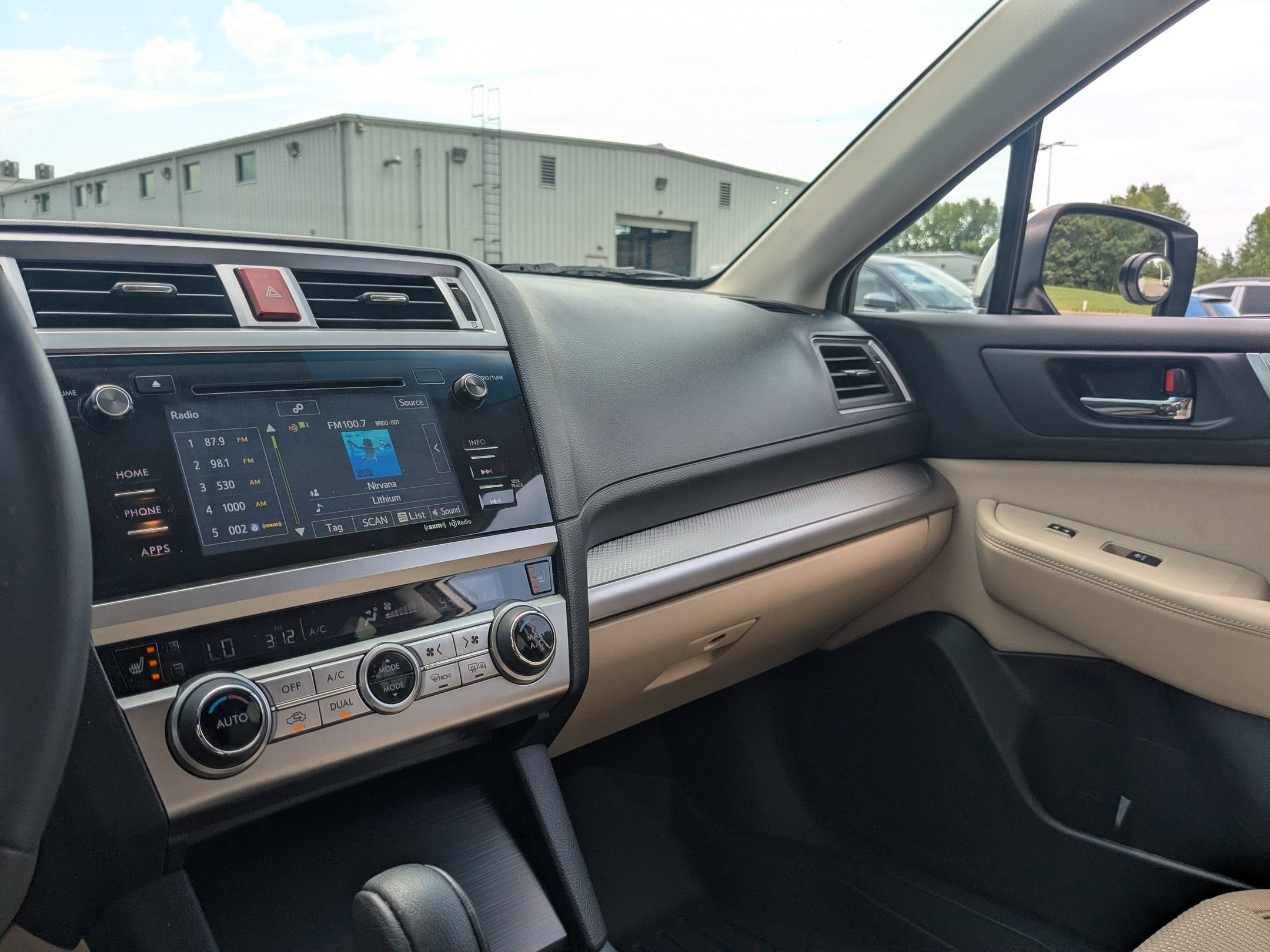 2016 Subaru Outback 2.5i Premium