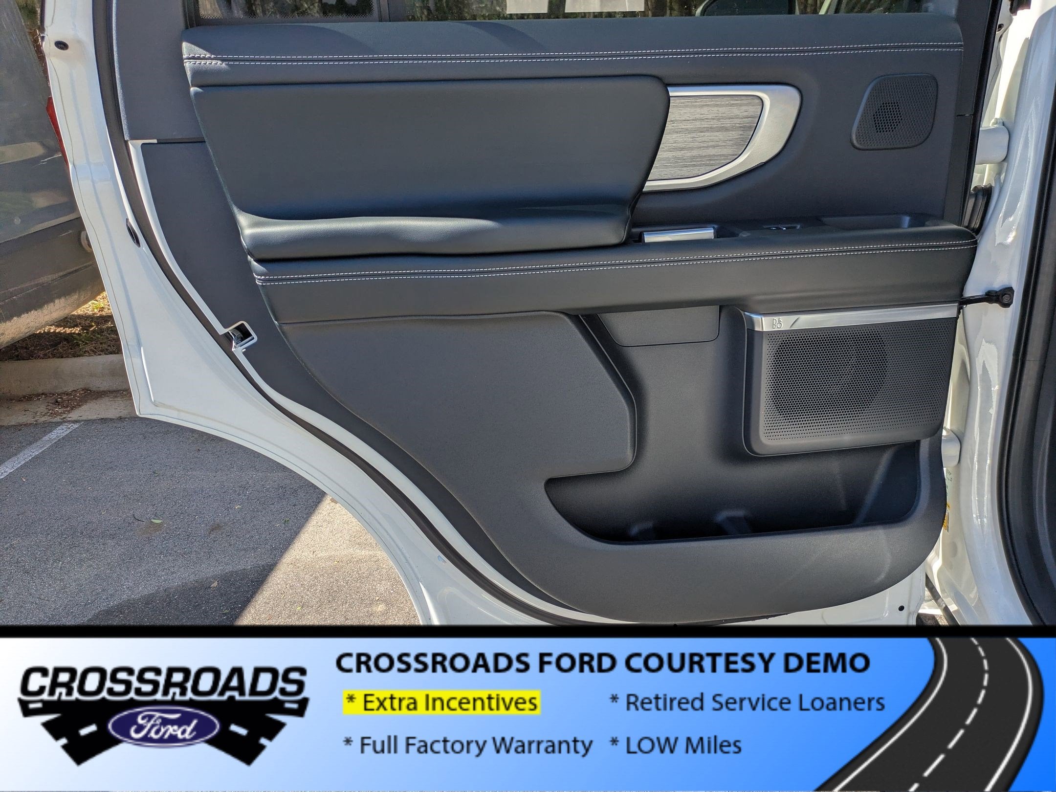 2025 Ford Expedition Platinum - Crossroads Courtesy Demo