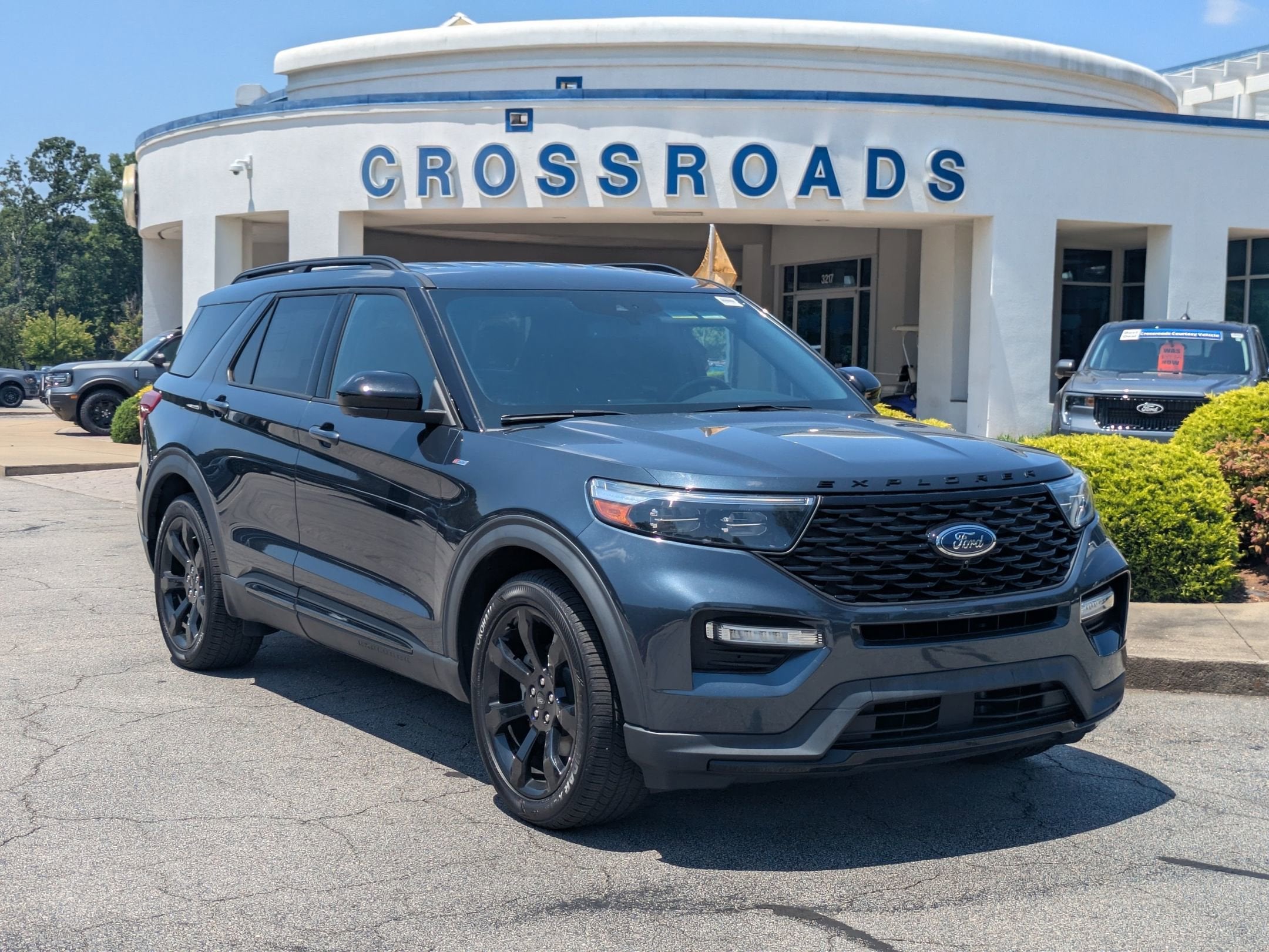 2022 Ford Explorer ST-Line