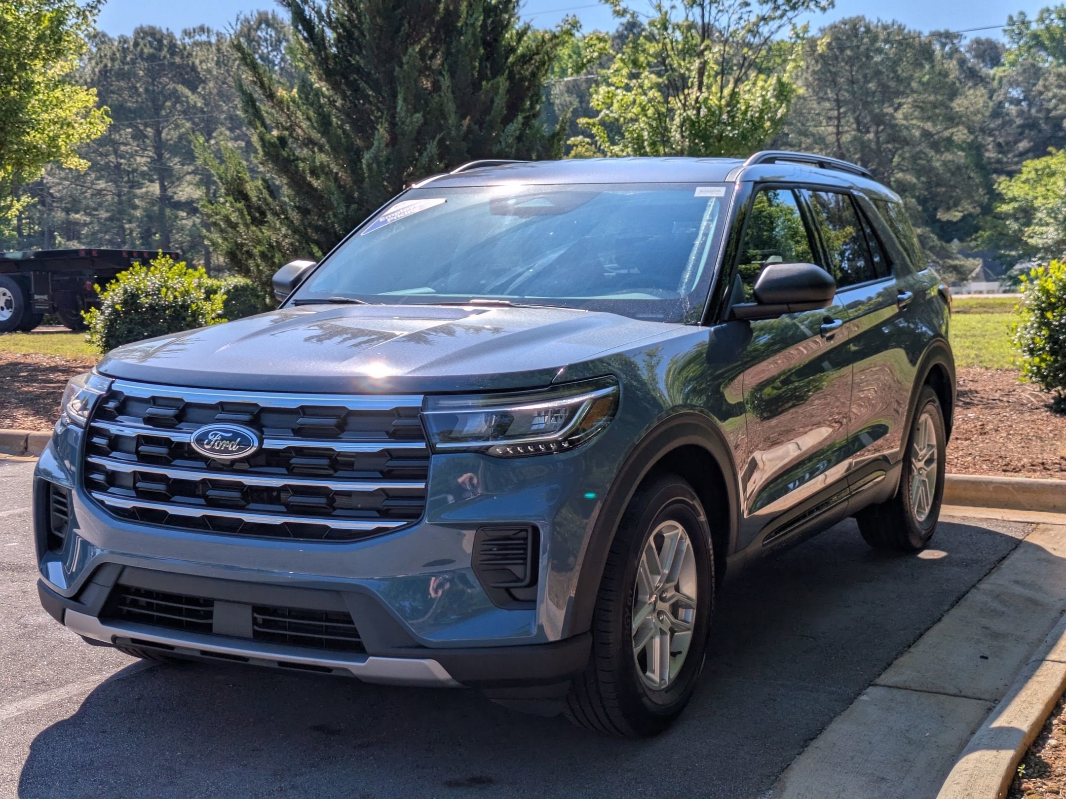 2026 Ford Explorer Active w/200A Pkg