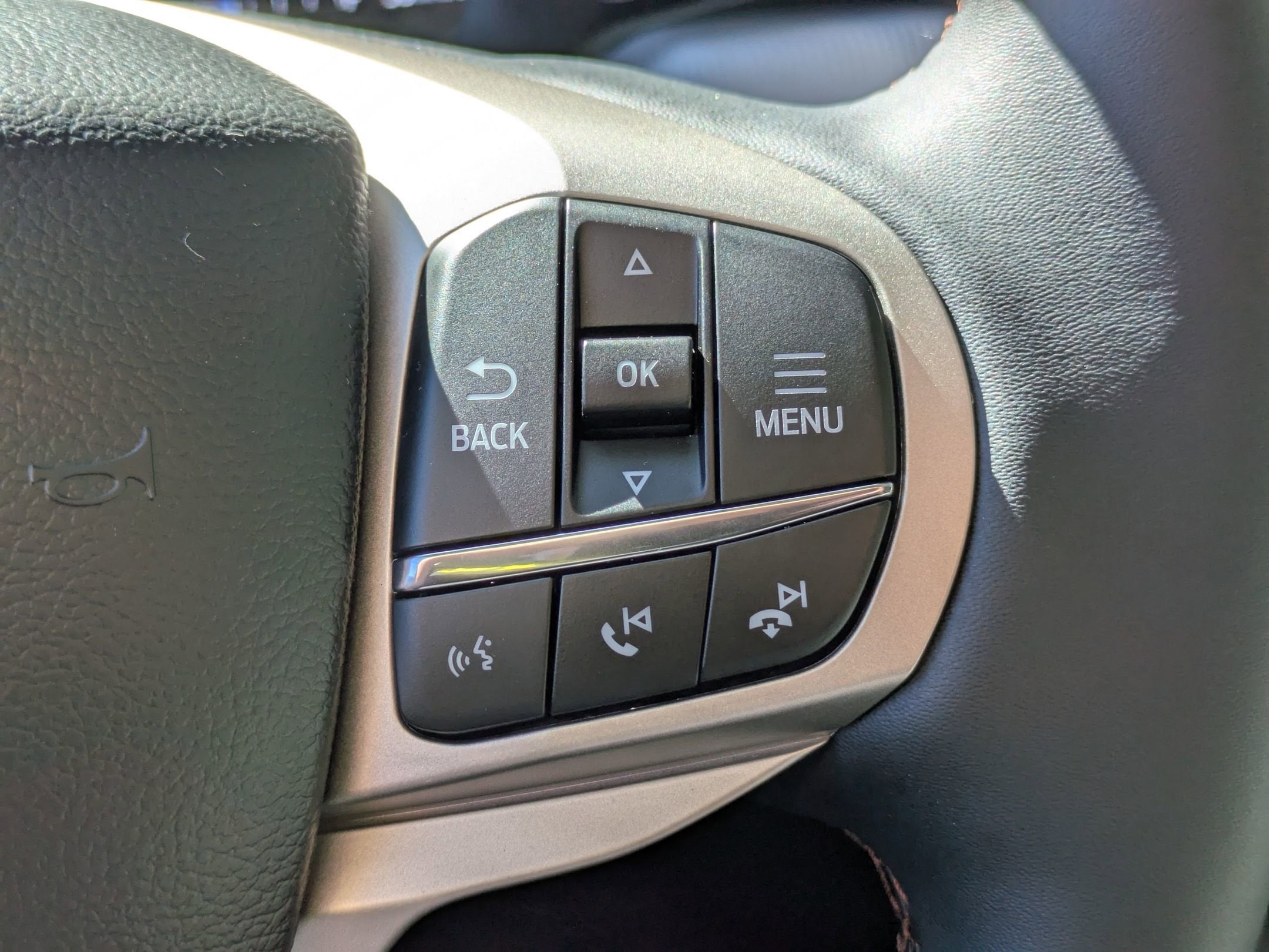 2026 Ford Explorer Active (200A)