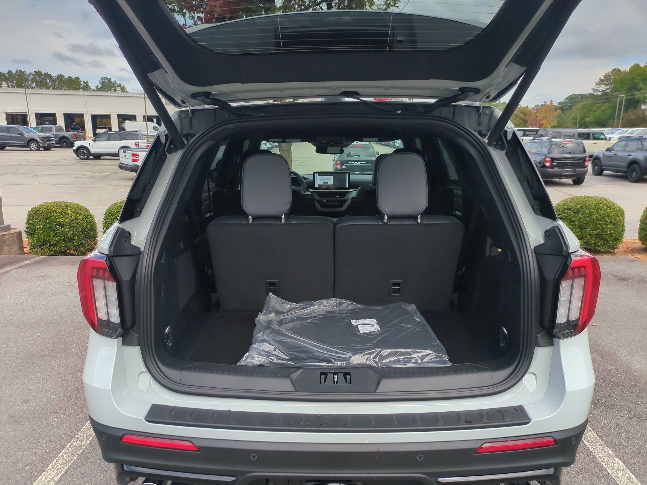 2027 Ford Explorer ST