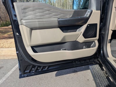 2025 Ford F-150 Platinum