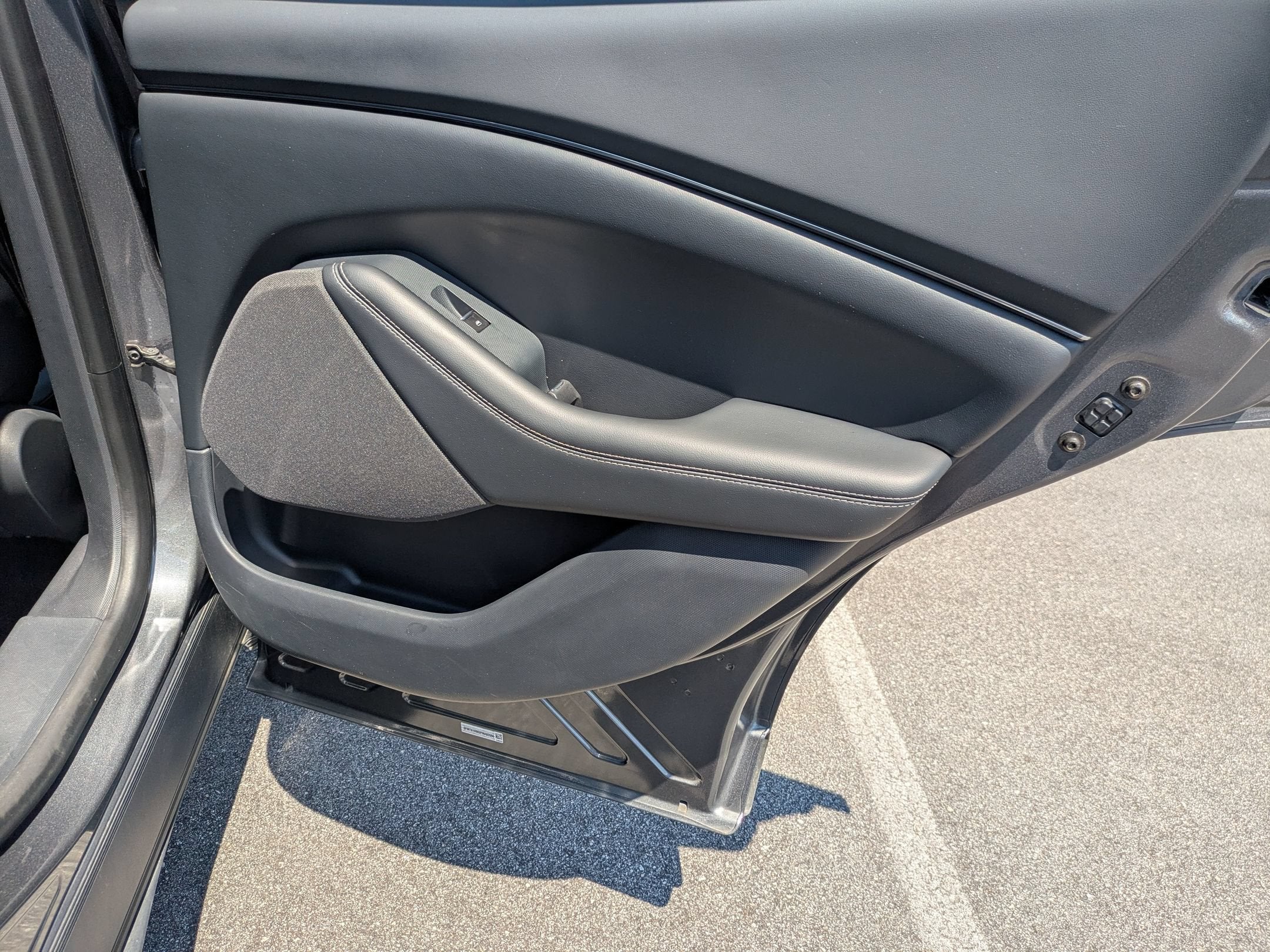 2023 Ford Mustang Mach-E Select