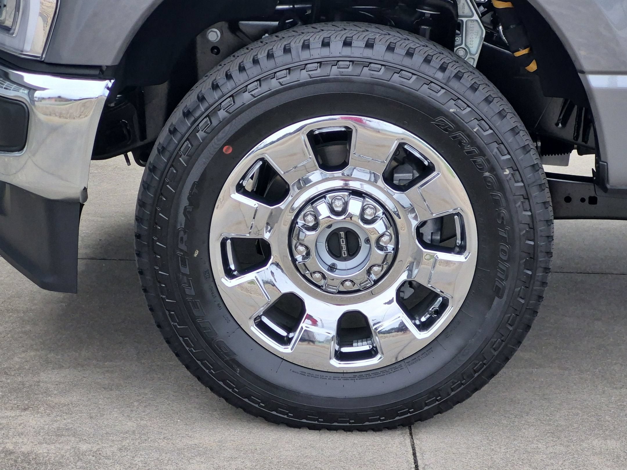 2027 Ford Super Duty F-250 SRW LARIAT