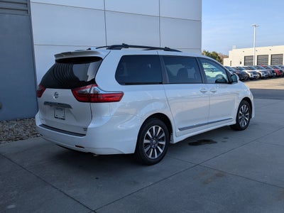 2020 Toyota Sienna Limited Premium