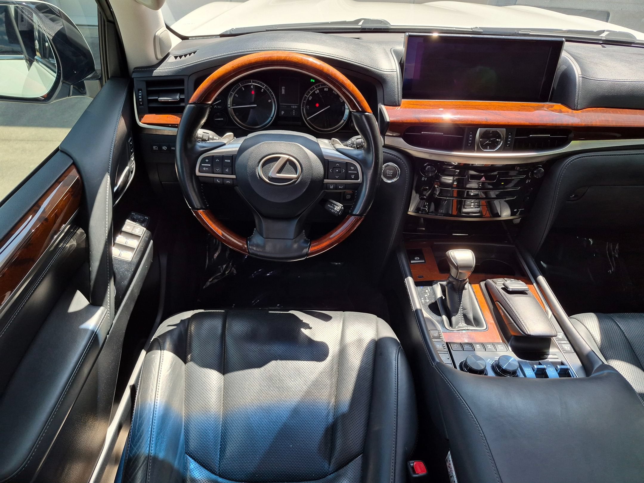 2017 Lexus LX LX 570