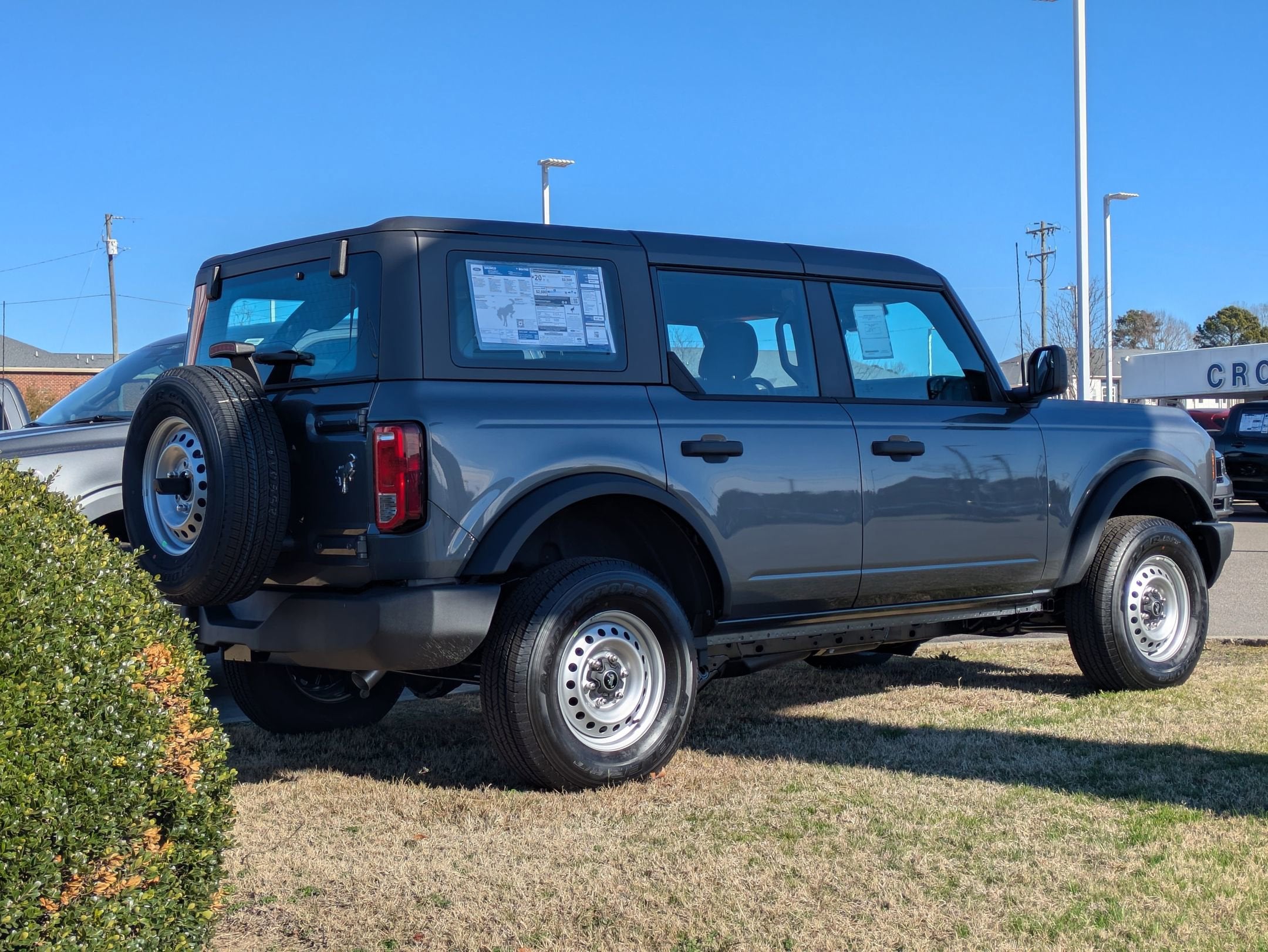 2025 Ford Bronco Base