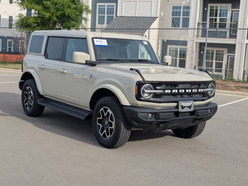 2025 Ford Bronco Outer Banks