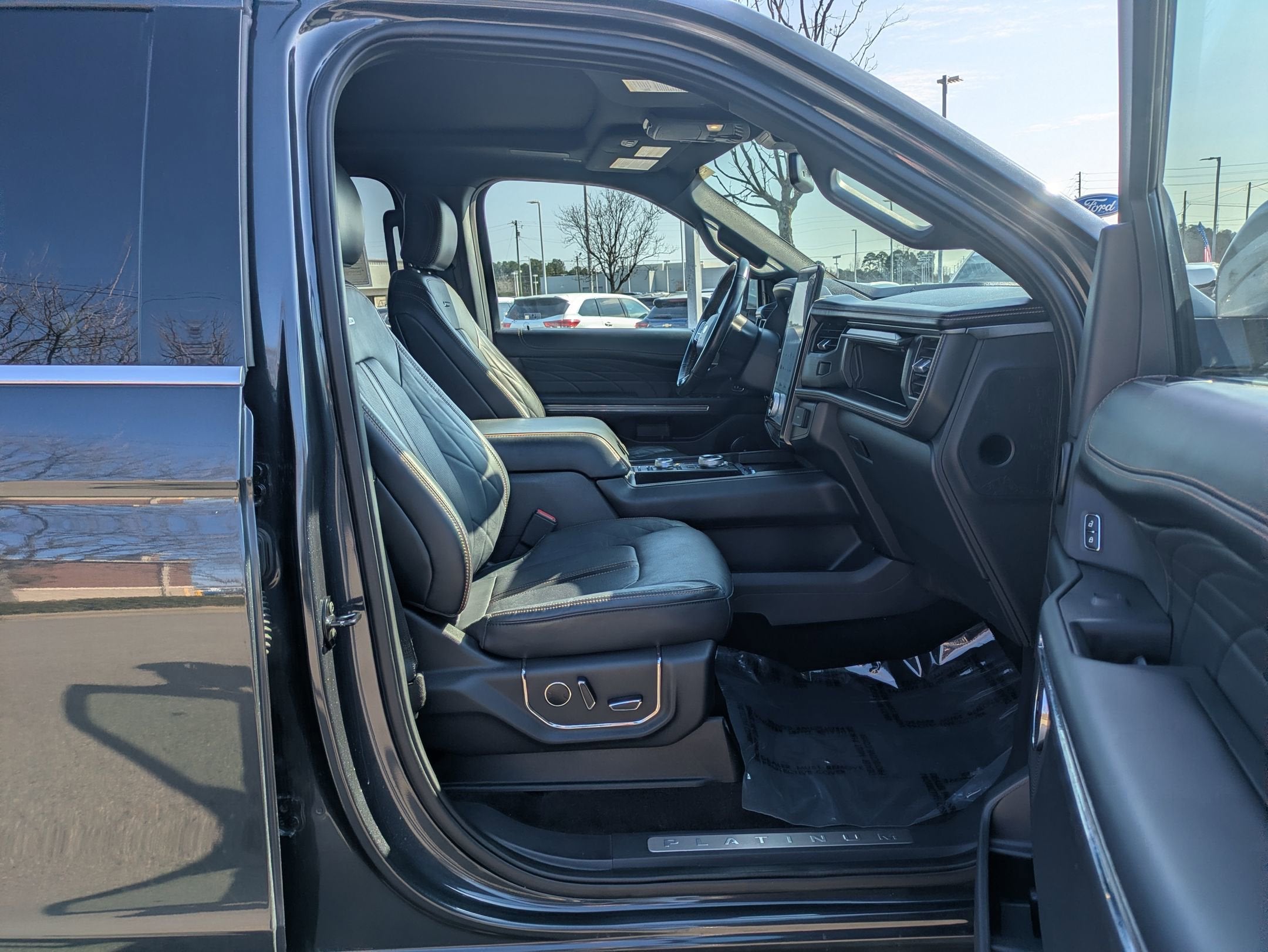 2022 Ford Expedition Platinum
