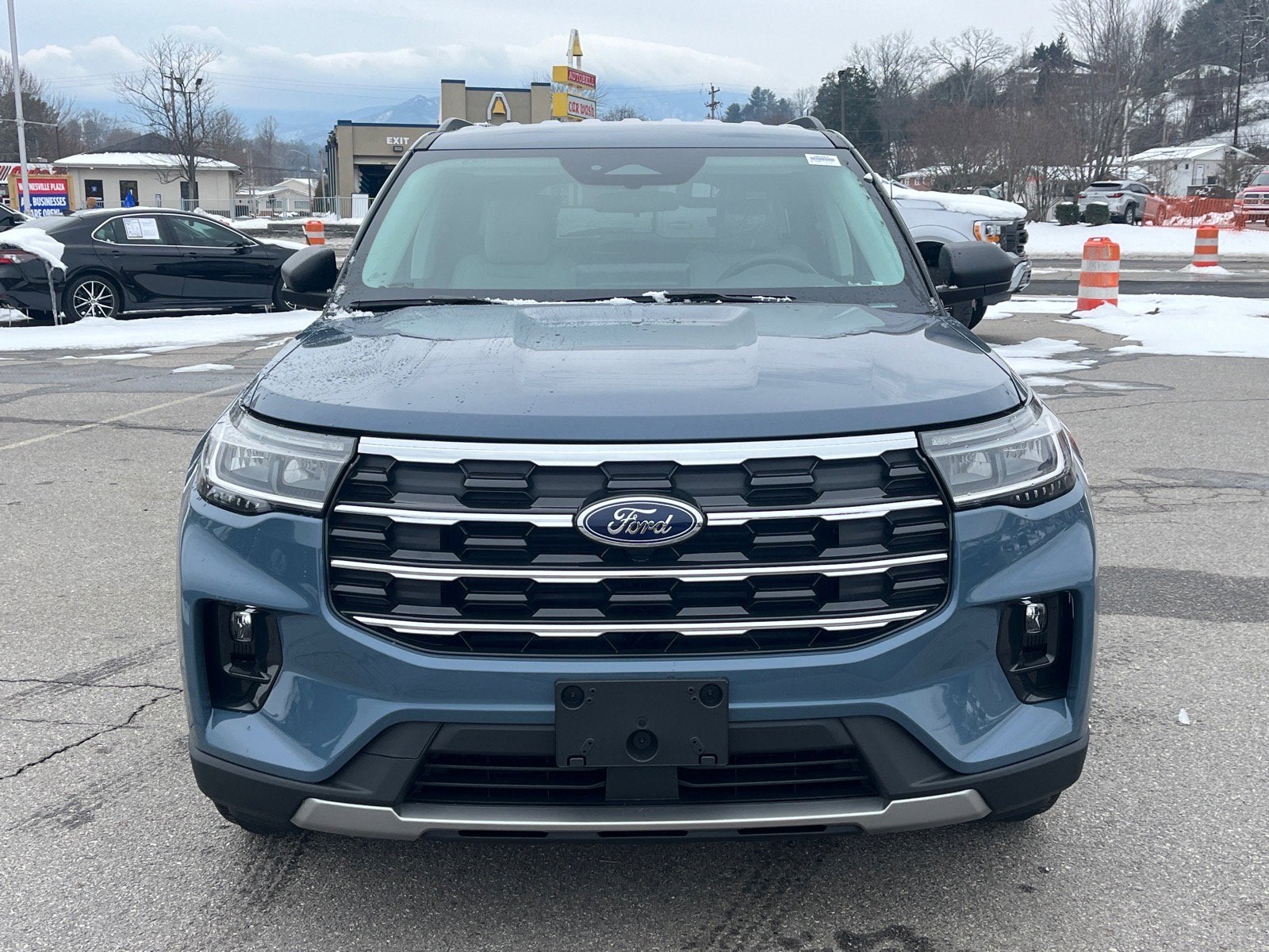 2026 Ford Explorer Active w/200A Pkg