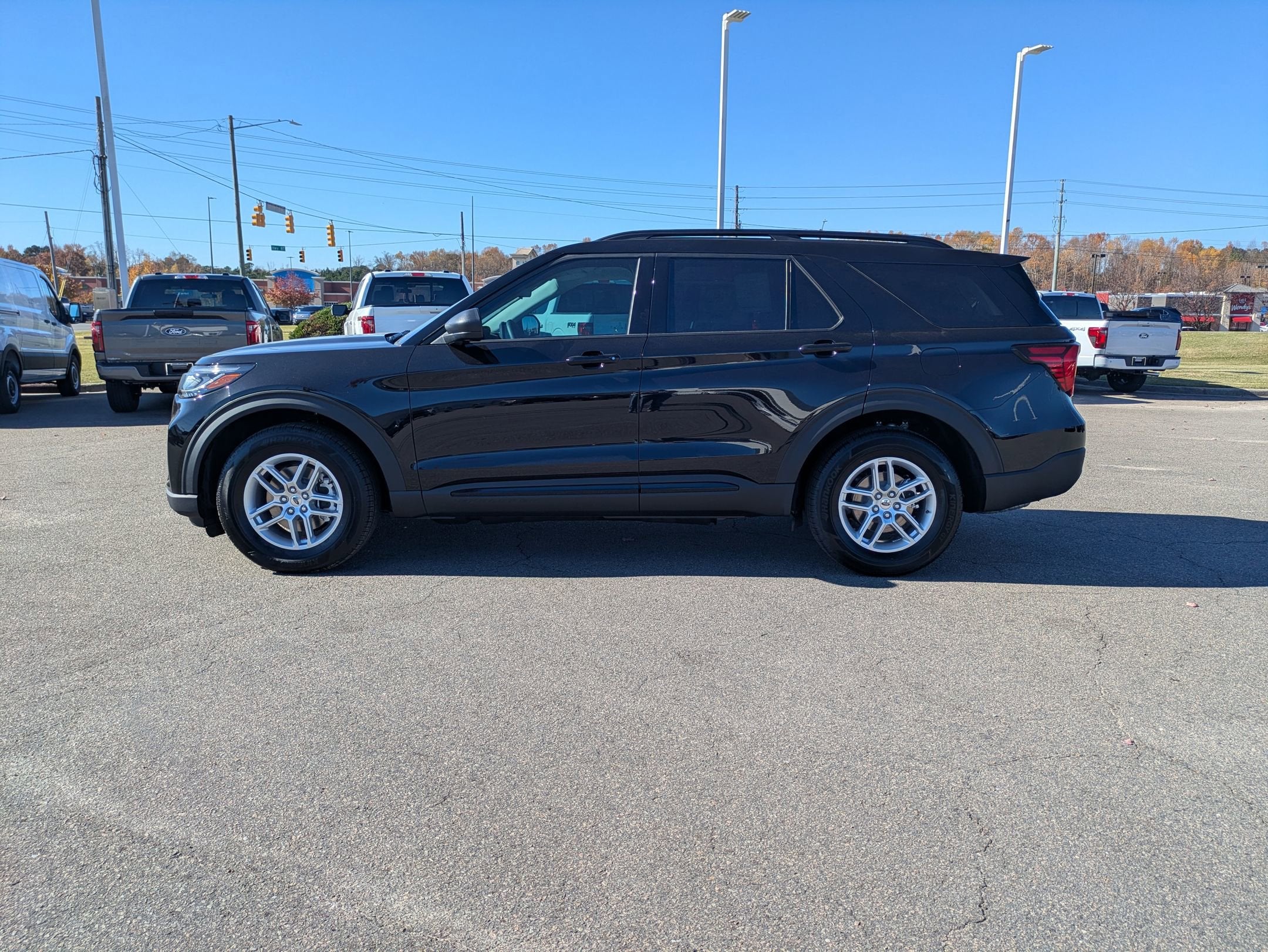 2026 Ford Explorer Active w/200A Pkg