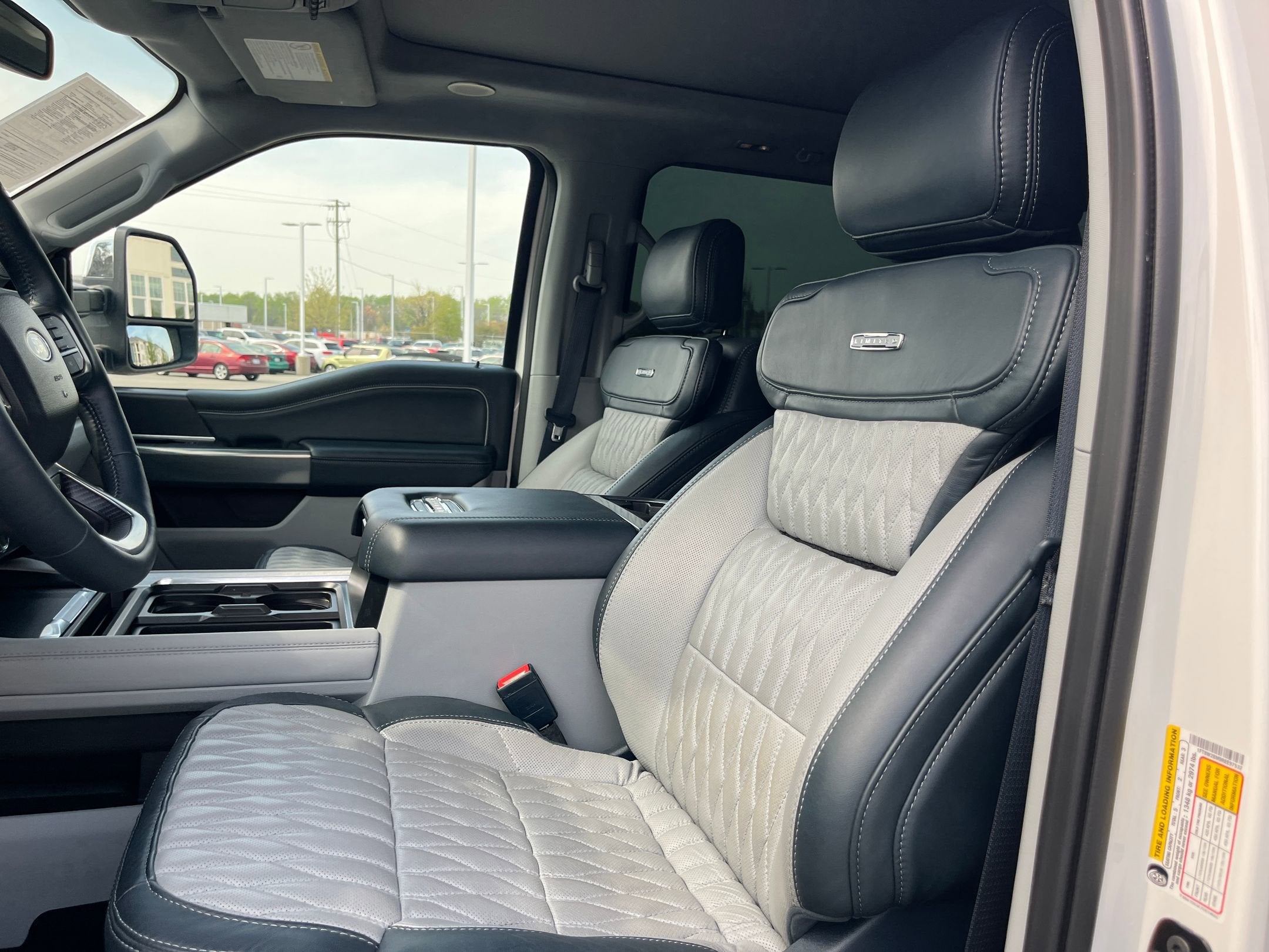 2024 Ford Super Duty F-250 SRW Limited