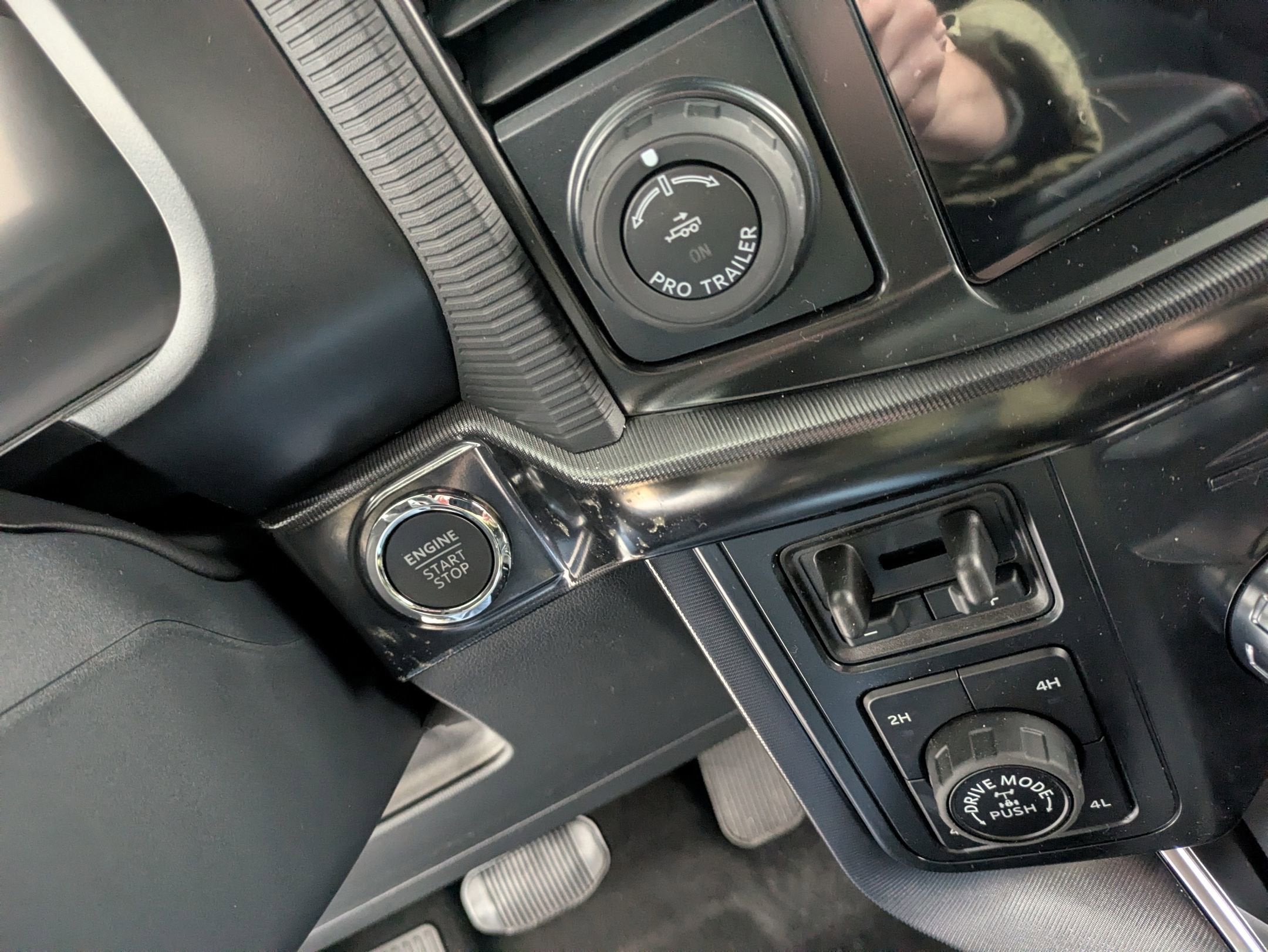 2025 Ford F-150 Raptor R