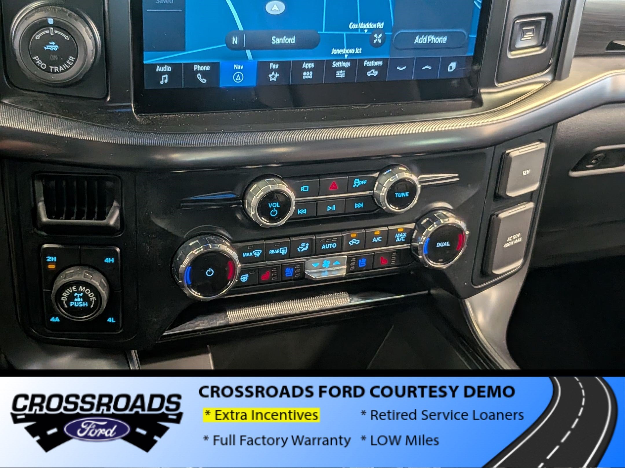 2026 Ford F-150 LARIAT - Crossroads Courtesy Demo