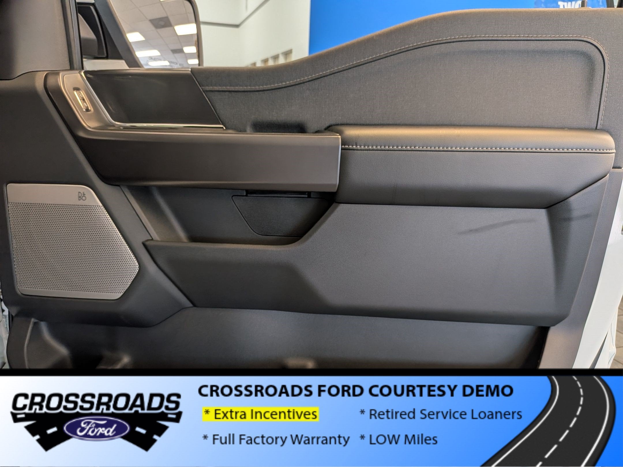 2026 Ford F-150 LARIAT - Crossroads Courtesy Demo