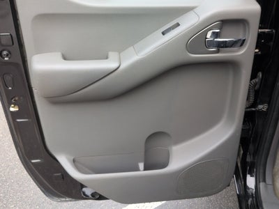 2015 Nissan Frontier SV