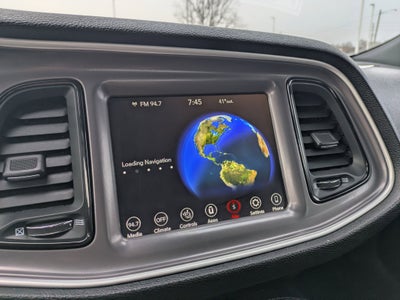 2022 Dodge Challenger SXT