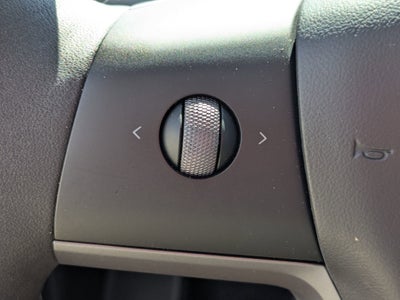 2024 Tesla Model Y Base