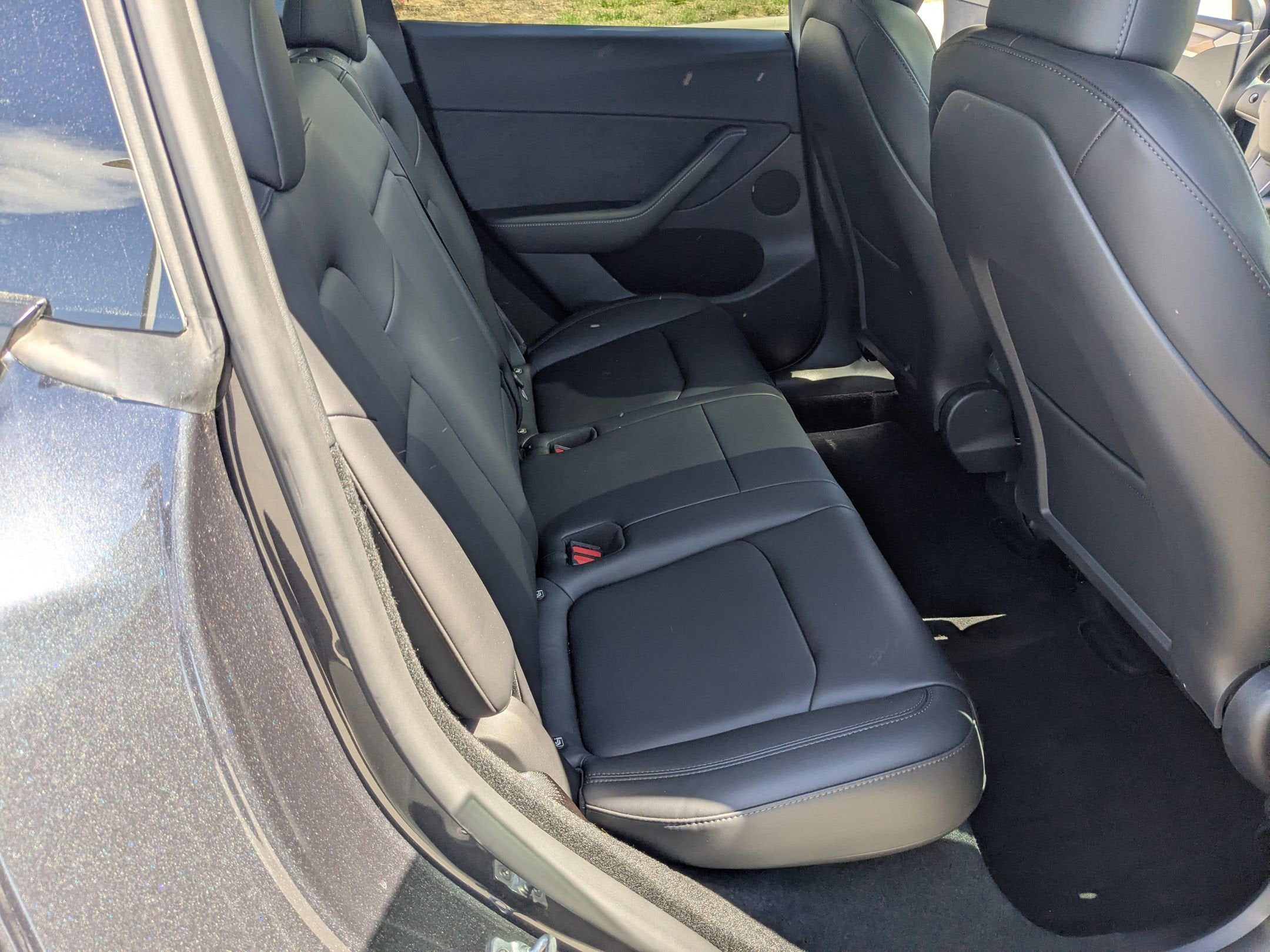 2024 Tesla Model Y Base