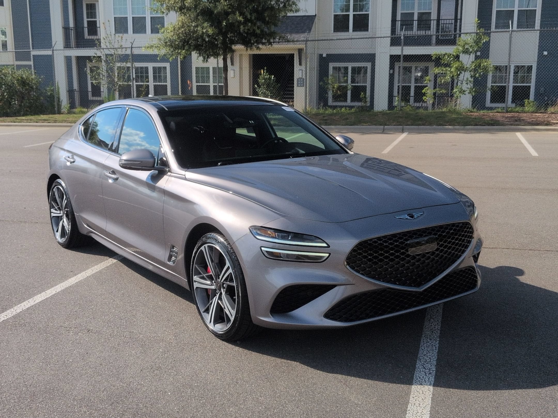 2025 Genesis G70 2.5T