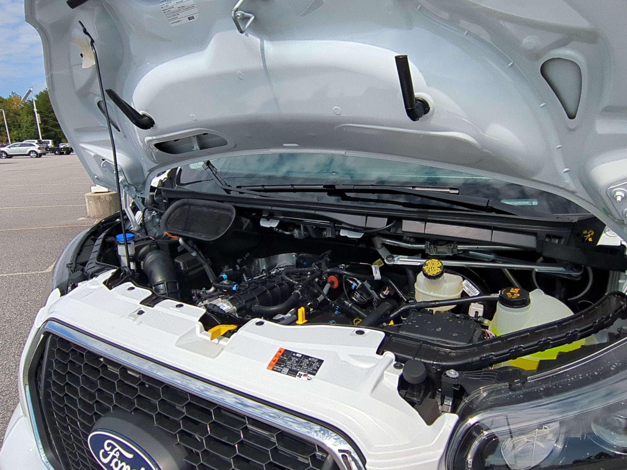 2027 Ford Transit 15 Passenger Wagon XLT