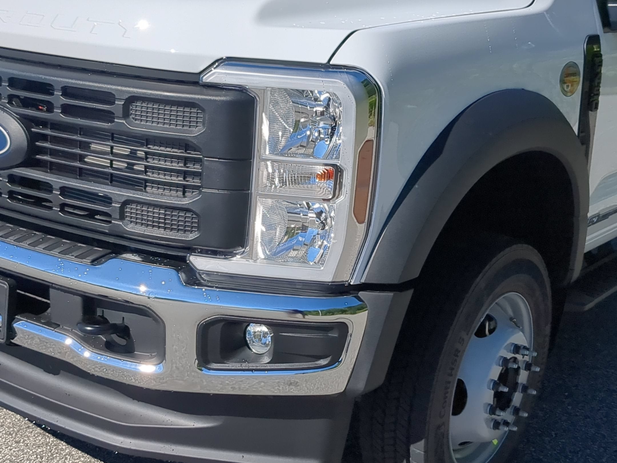 2027 Ford Super Duty F-450 DRW XL