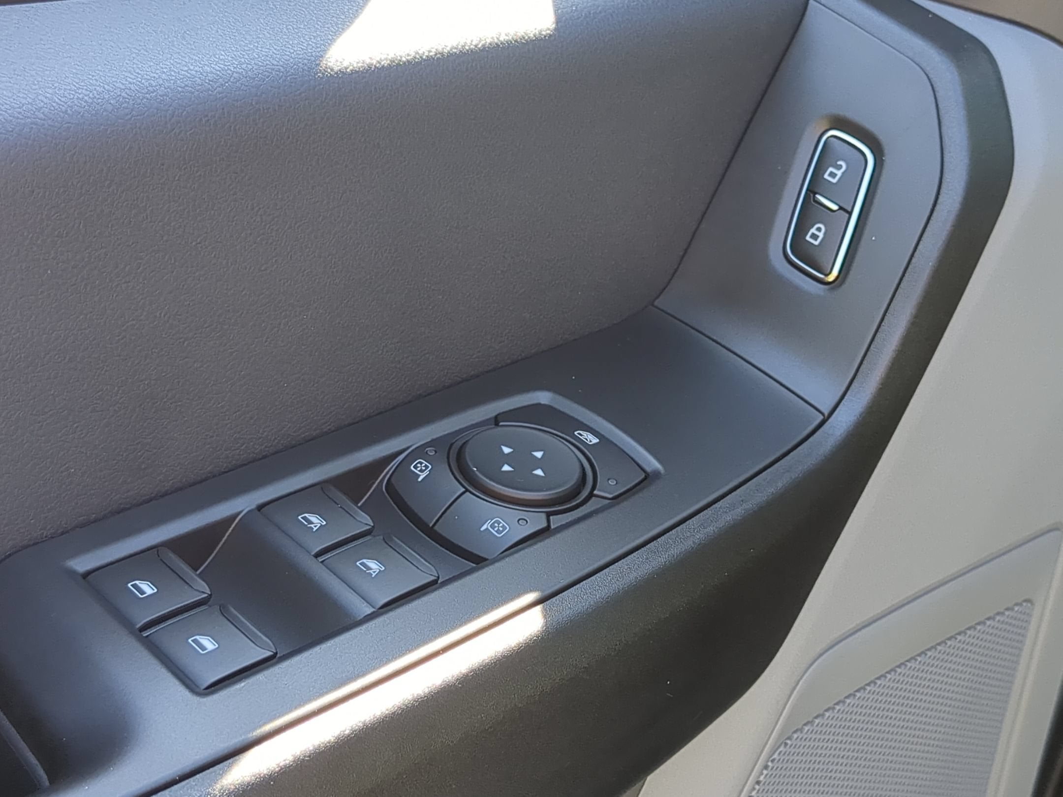 2027 Ford Super Duty F-450 DRW XL
