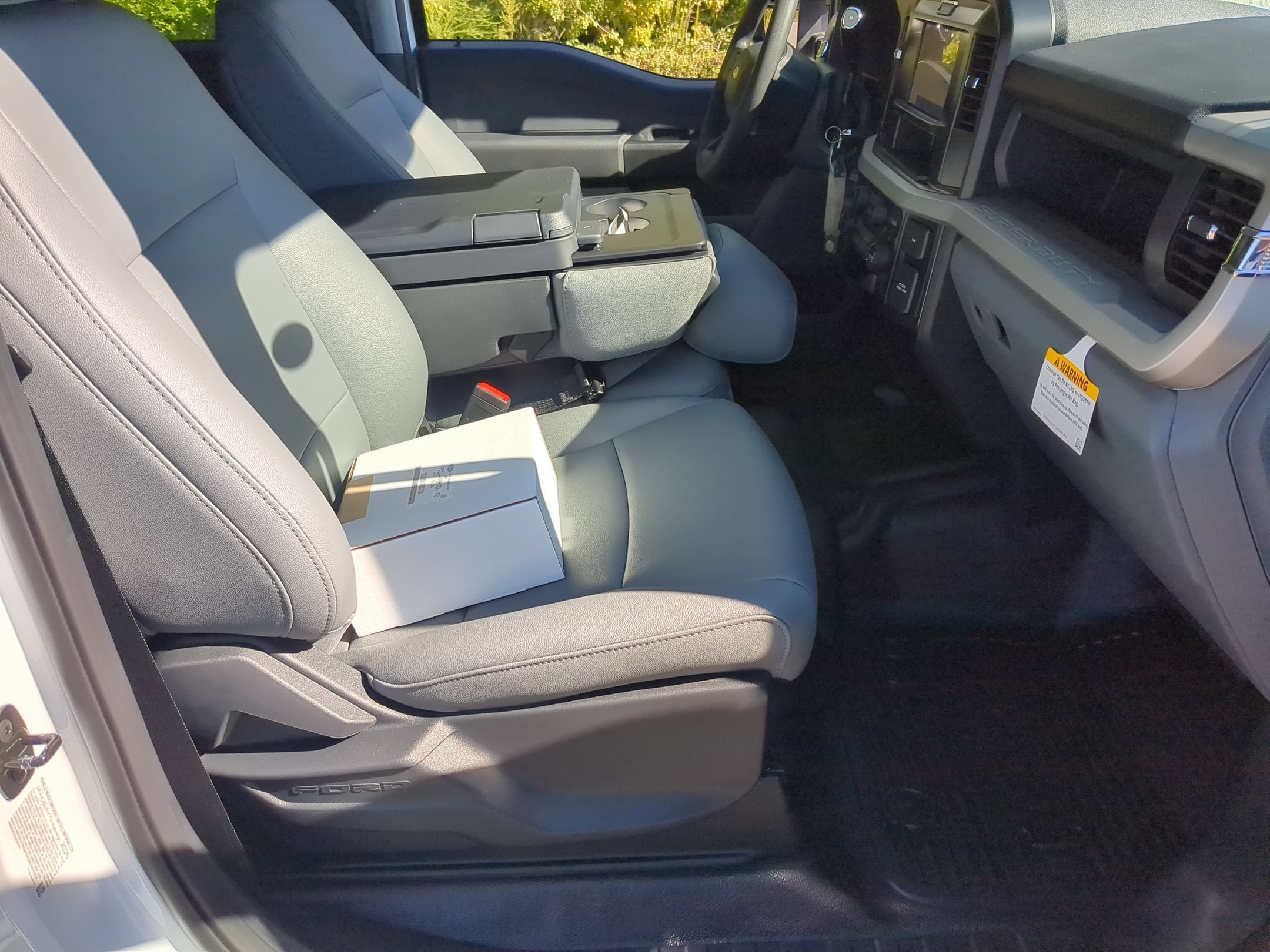 2027 Ford Super Duty F-450 DRW XL