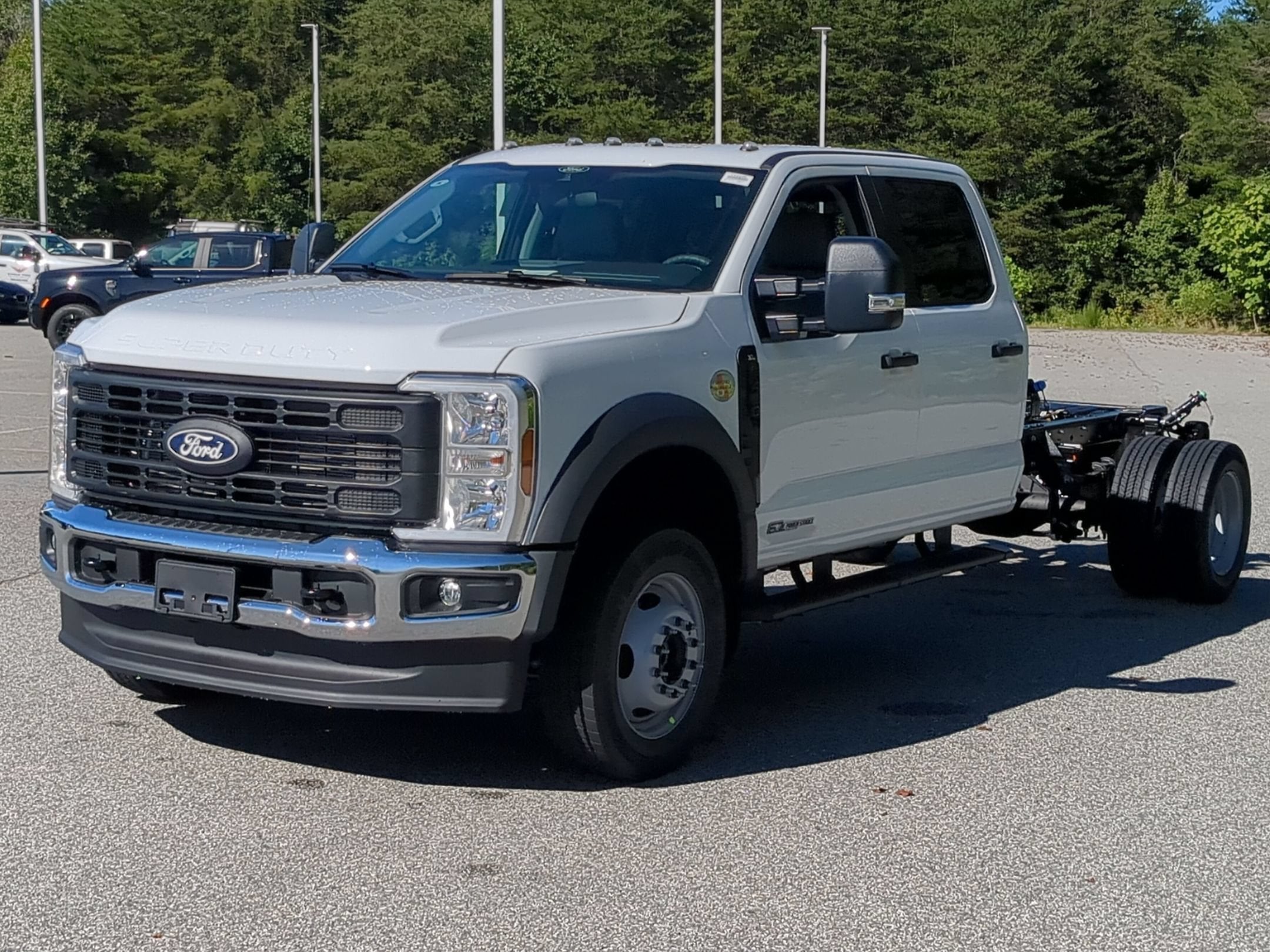 2027 Ford Super Duty F-450 DRW XL