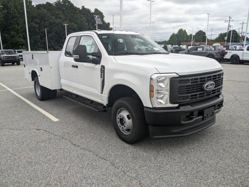 2025 Ford Super Duty F-350 DRW XL