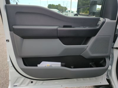2026 Ford Super Duty F-550 DRW XL