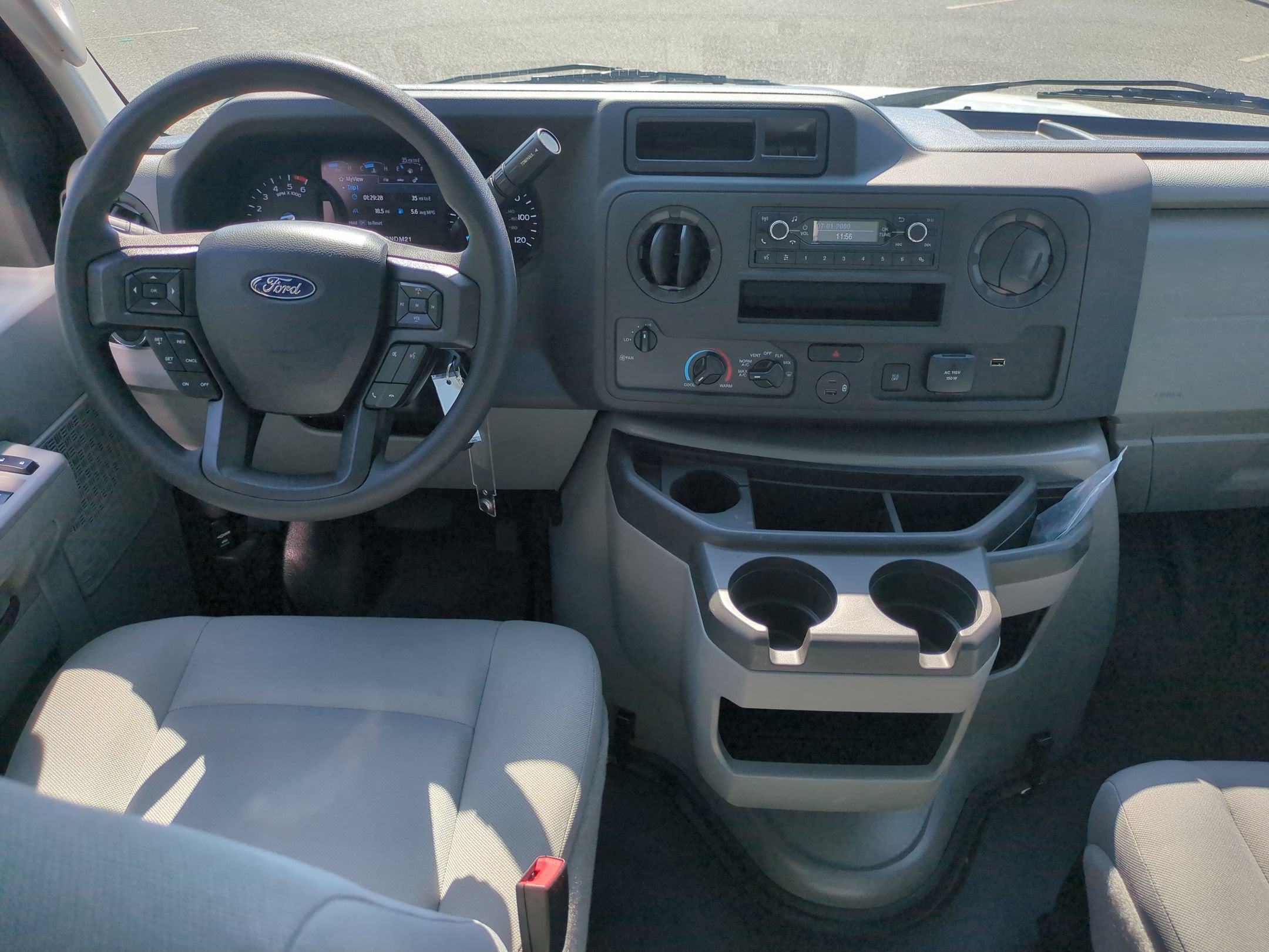 2027 Ford E-Series Cutaway Base