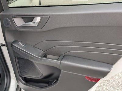 2026 Ford Escape Platinum