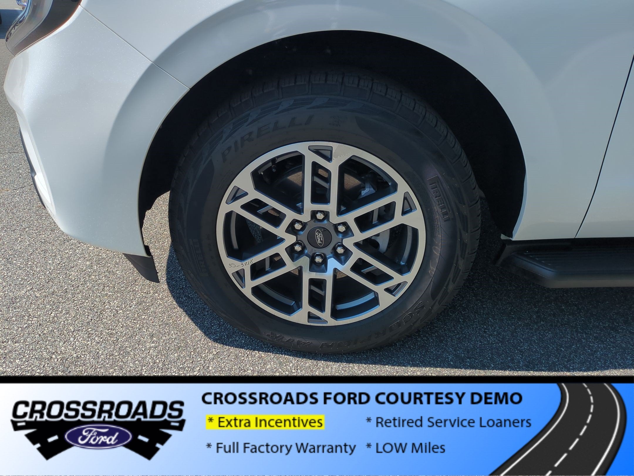 2026 Ford Expedition Max Active - Crossroads Courtesy Demo
