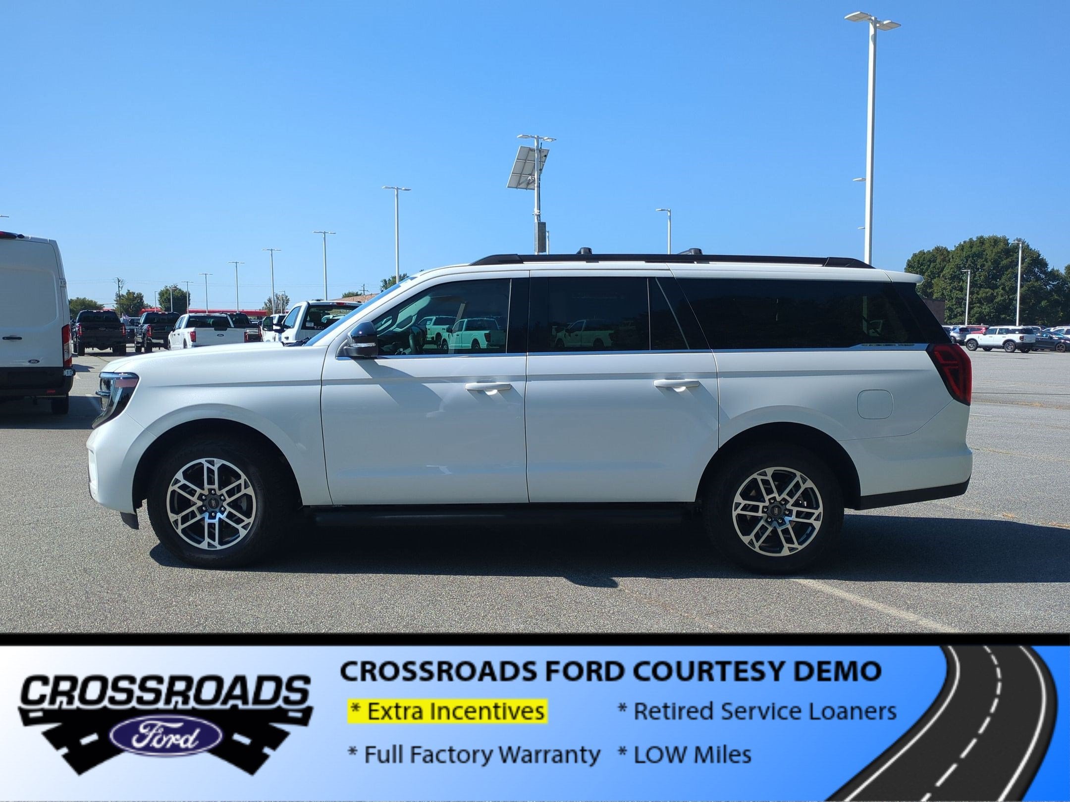 2026 Ford Expedition Max Active - Crossroads Courtesy Demo