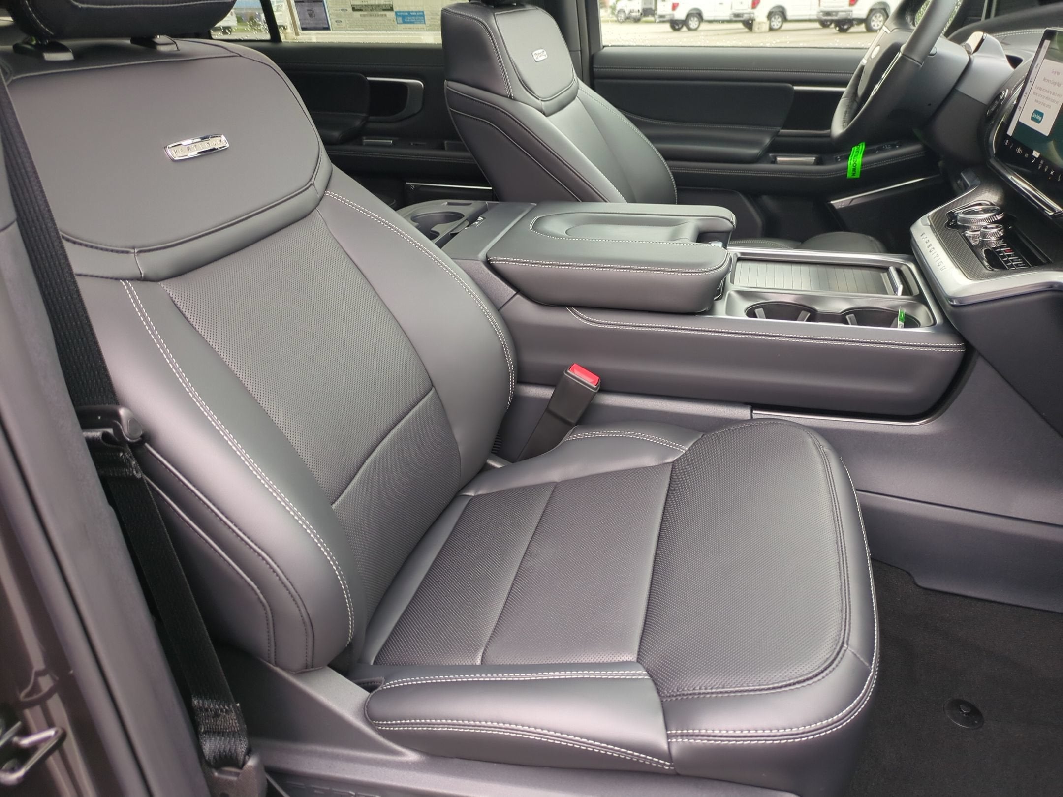 2027 Ford Expedition Max Platinum