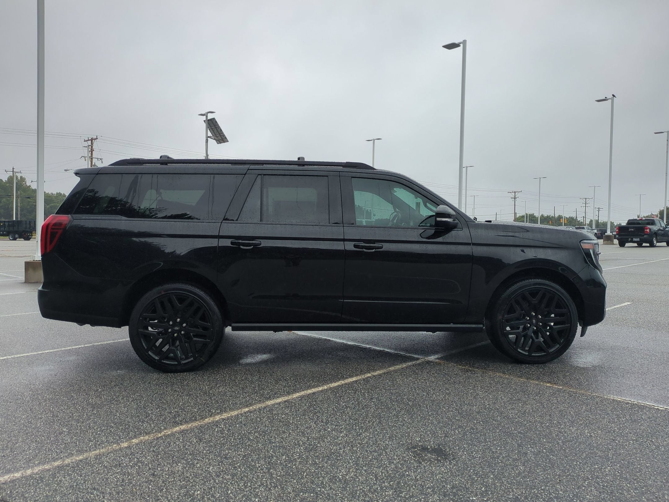 2027 Ford Expedition Max Platinum