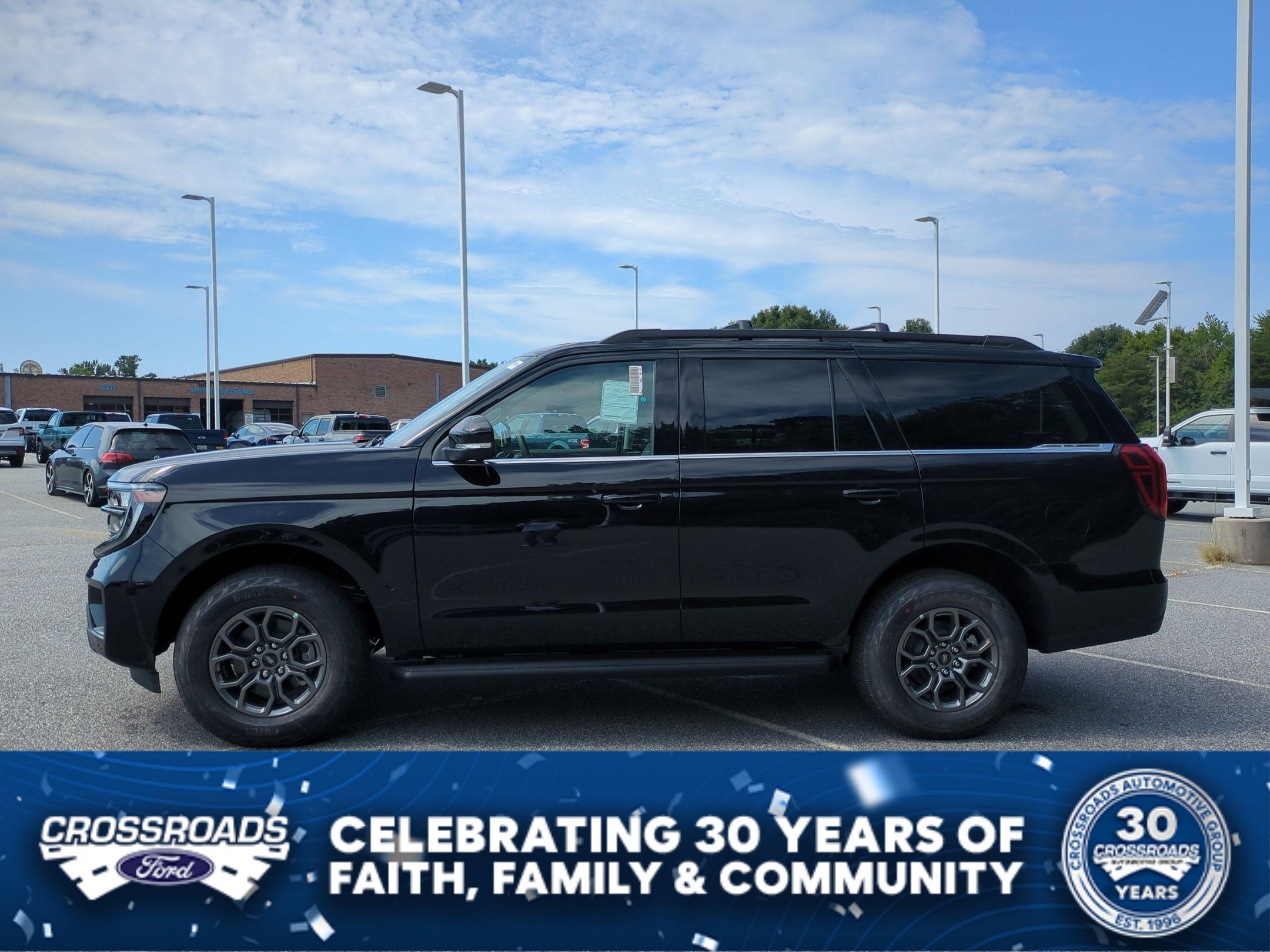 2027 Ford Expedition Active