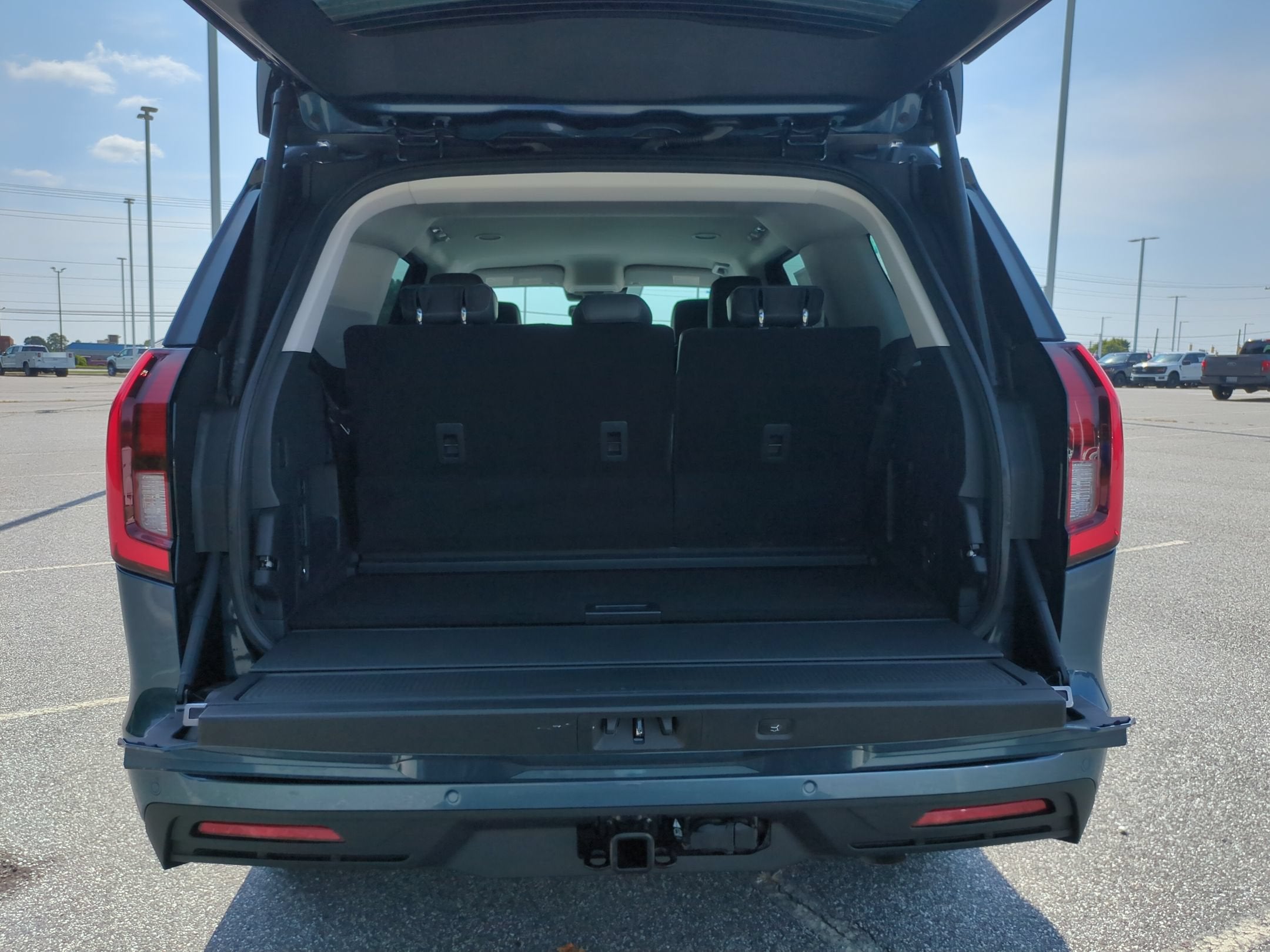 2027 Ford Expedition Active