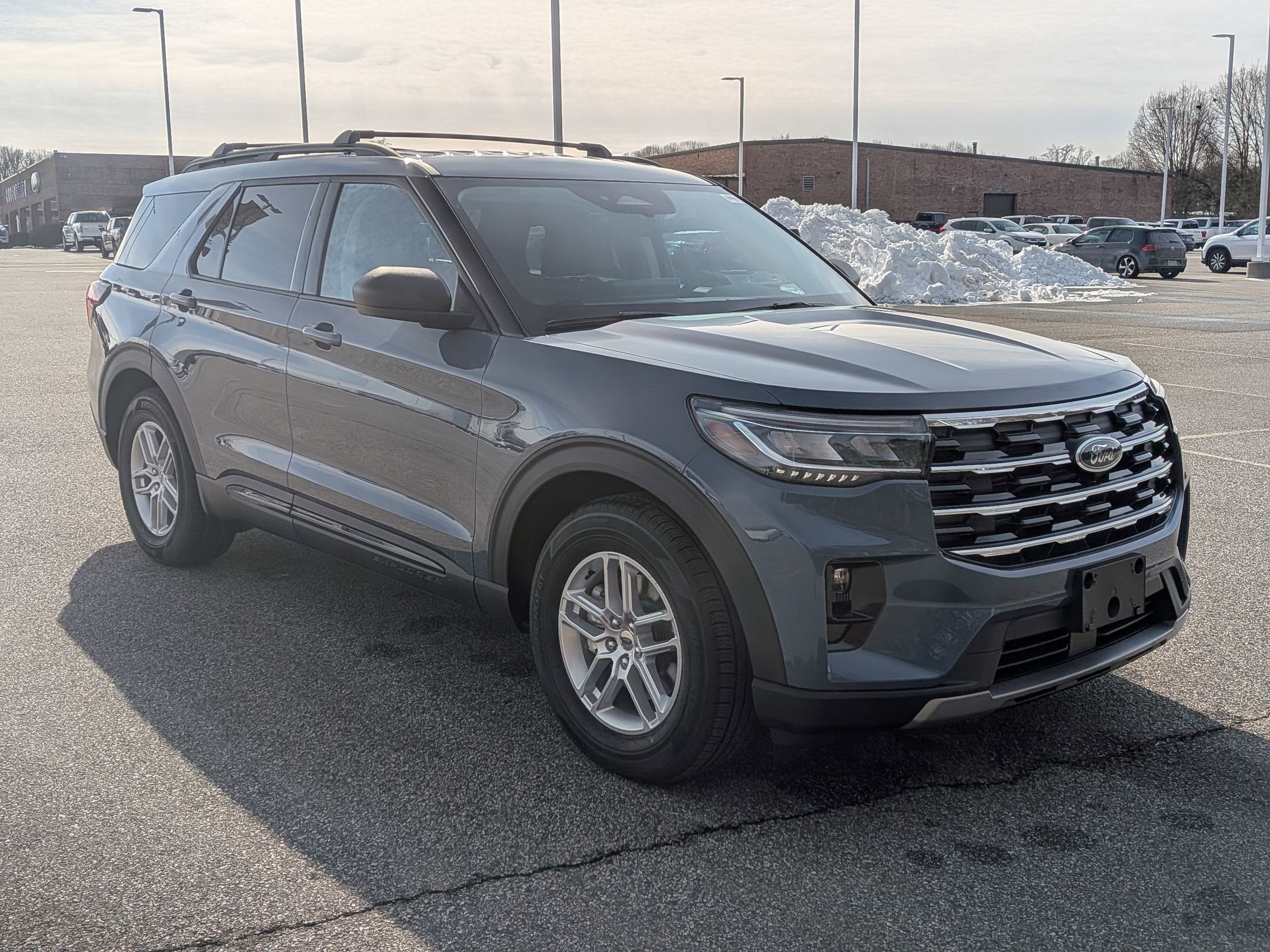 2026 Ford Explorer Active w/200A Pkg