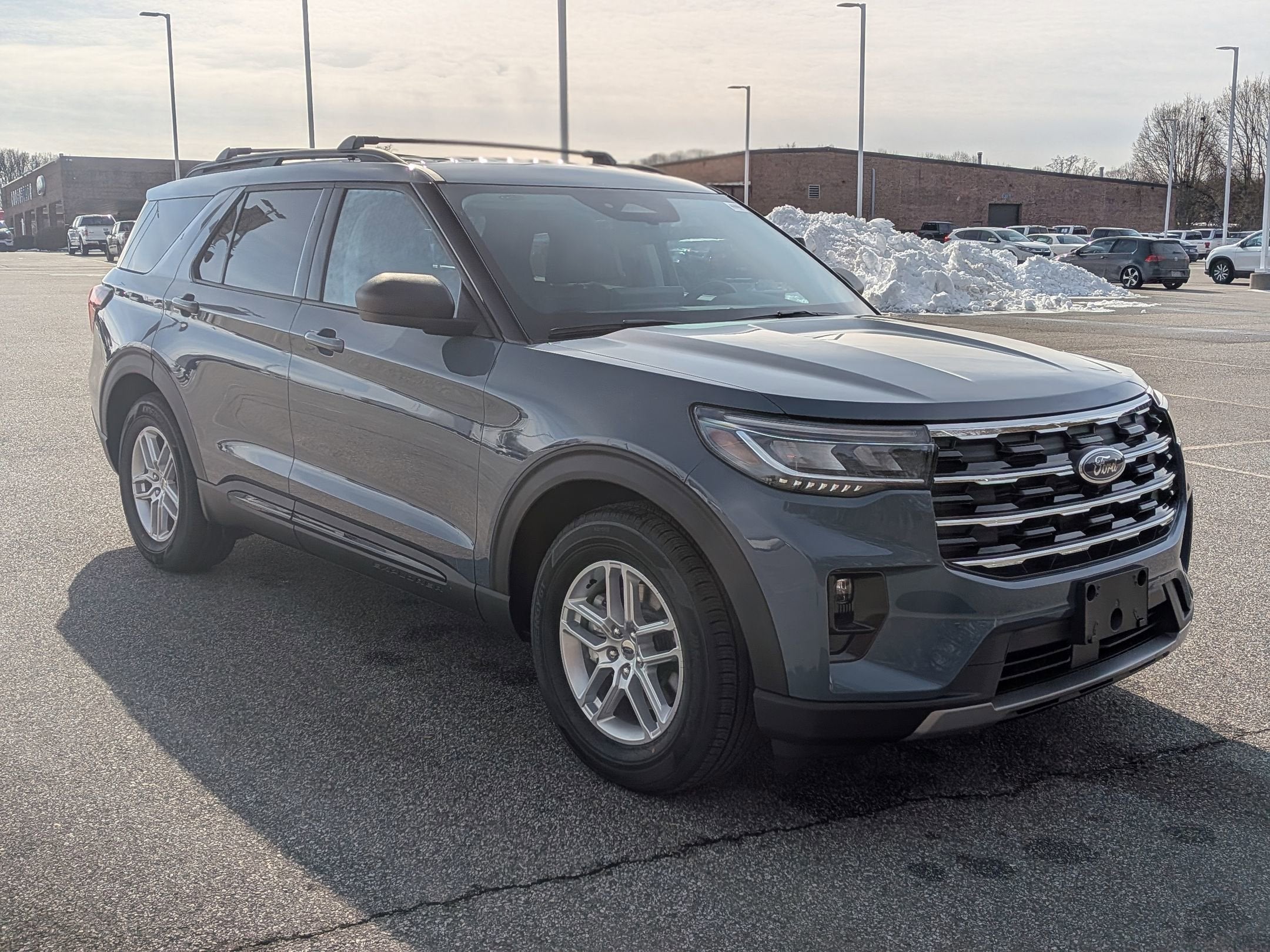2026 Ford Explorer Active w/200A Pkg