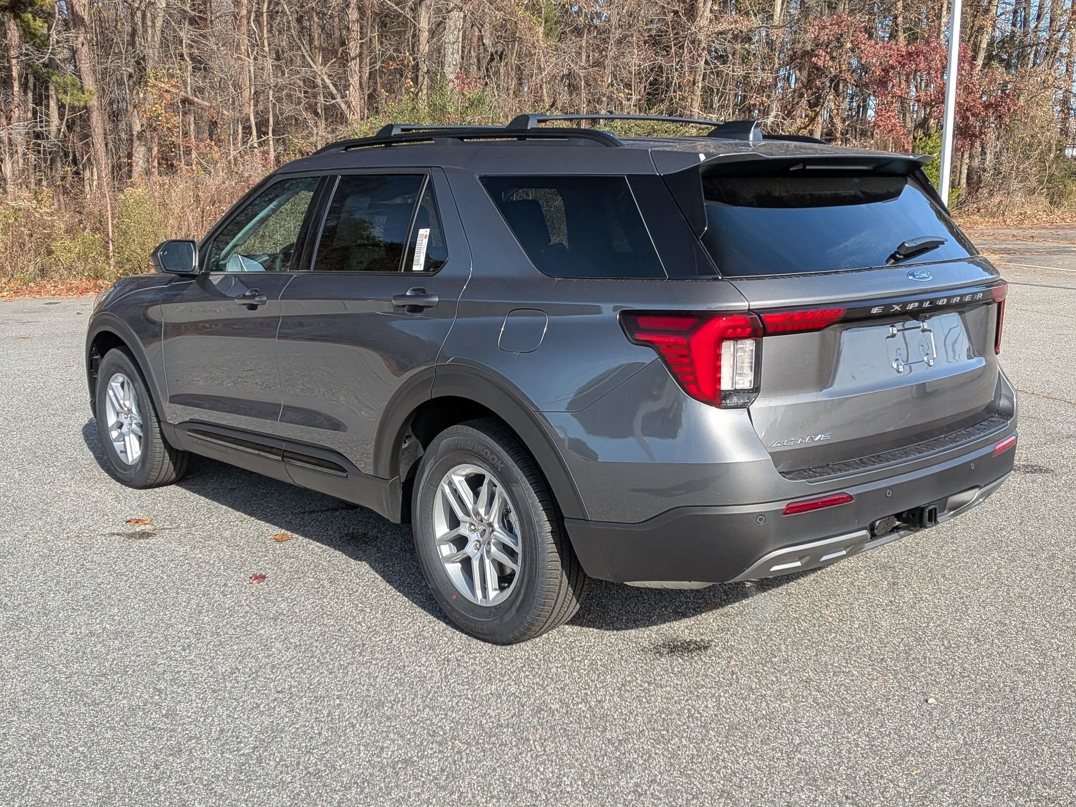 2026 Ford Explorer Active w/200A Pkg
