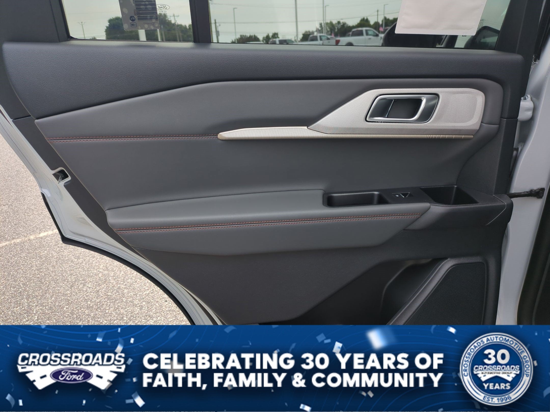 2026 Ford Explorer Active w/100A Pkg