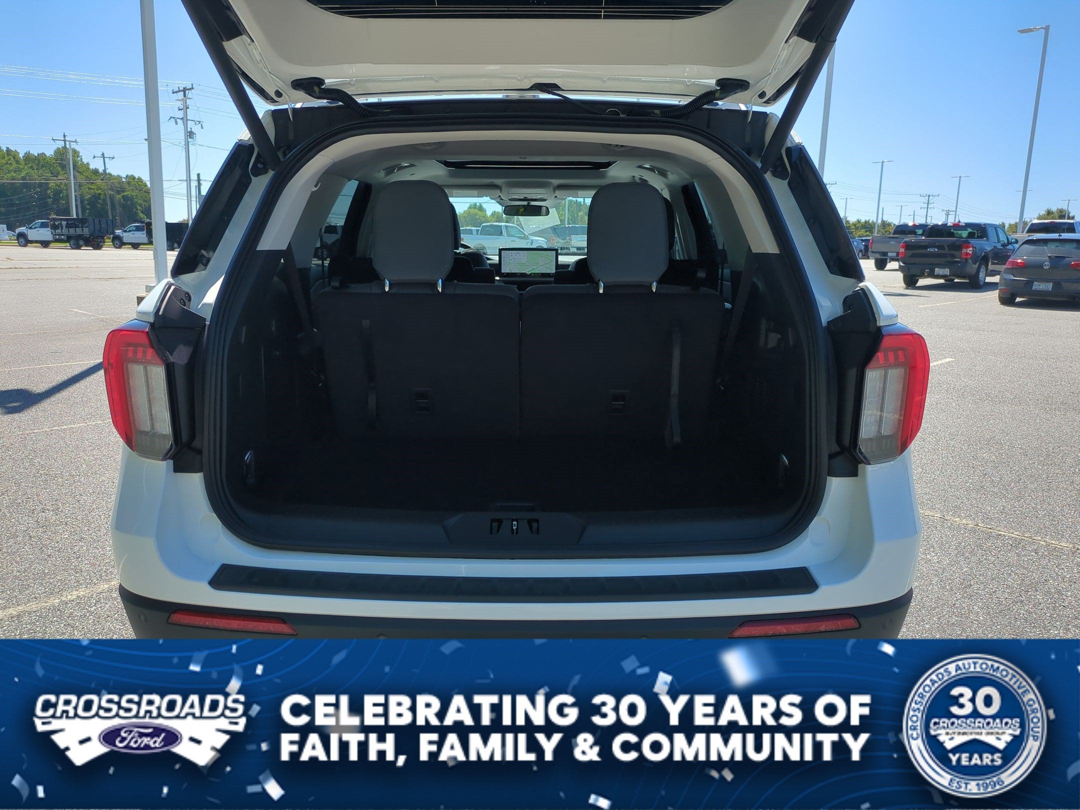 2026 Ford Explorer Active w/200A Pkg